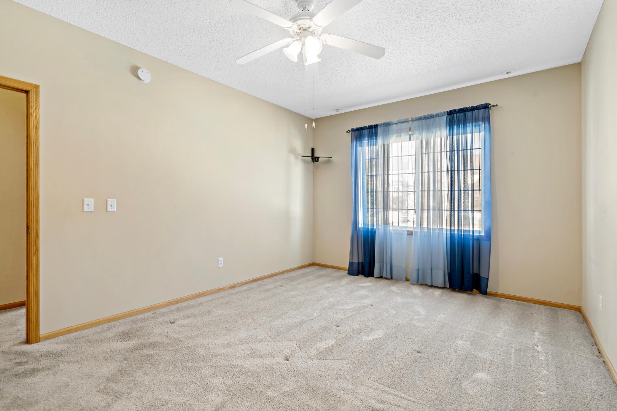 12037 Vermillion Street NE Unit: C