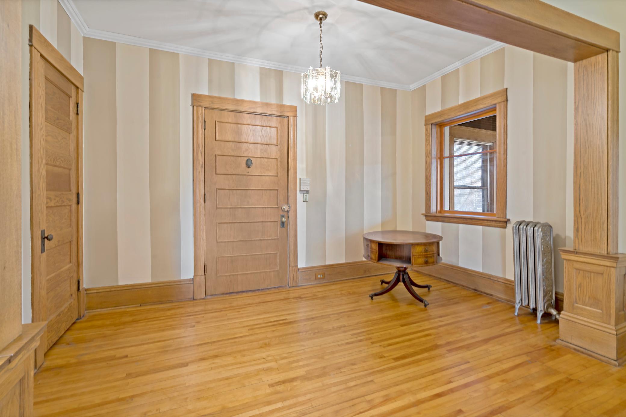 2538 Humboldt Avenue S Unit: 5