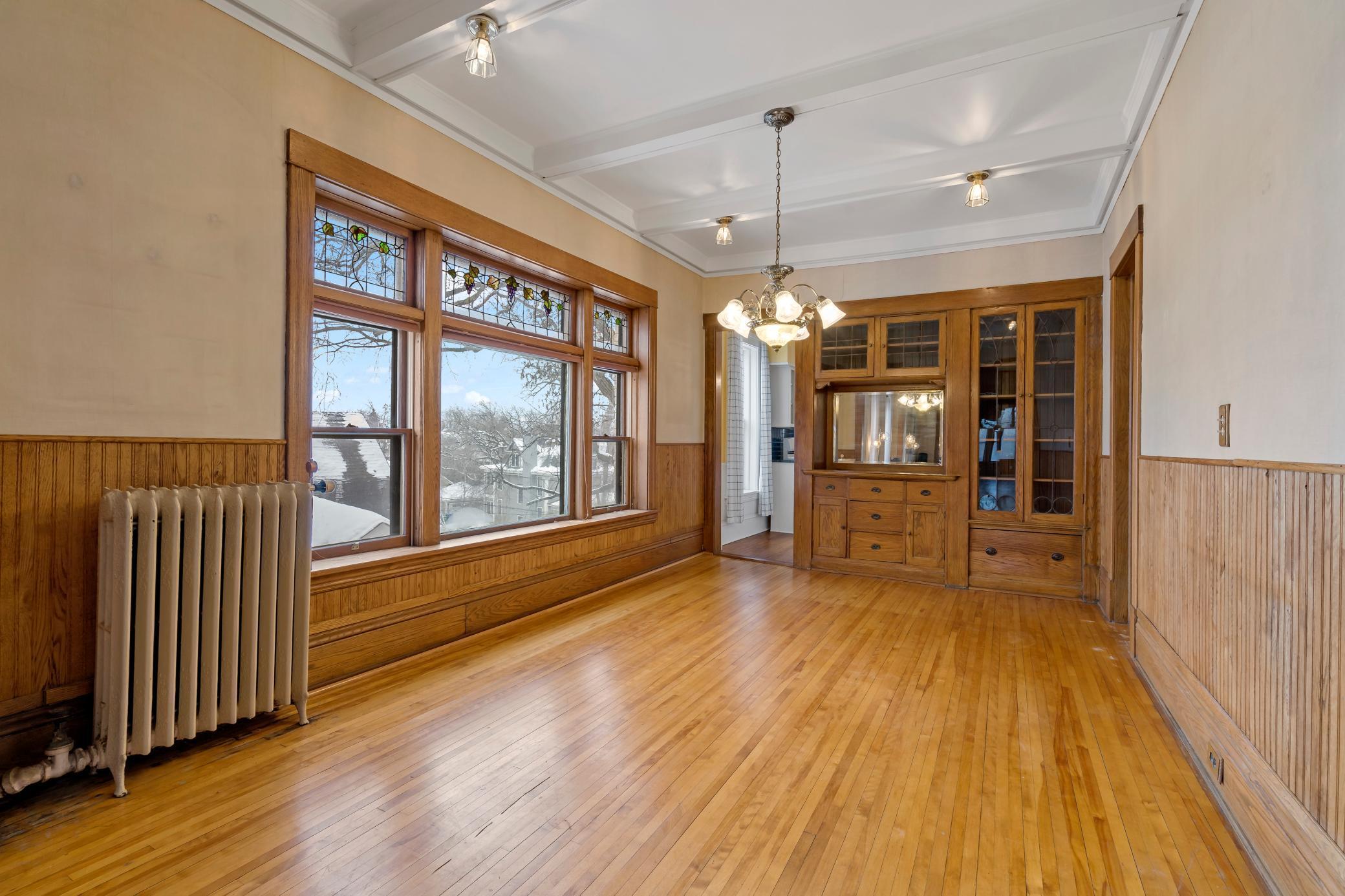 2538 Humboldt Avenue S Unit: 5