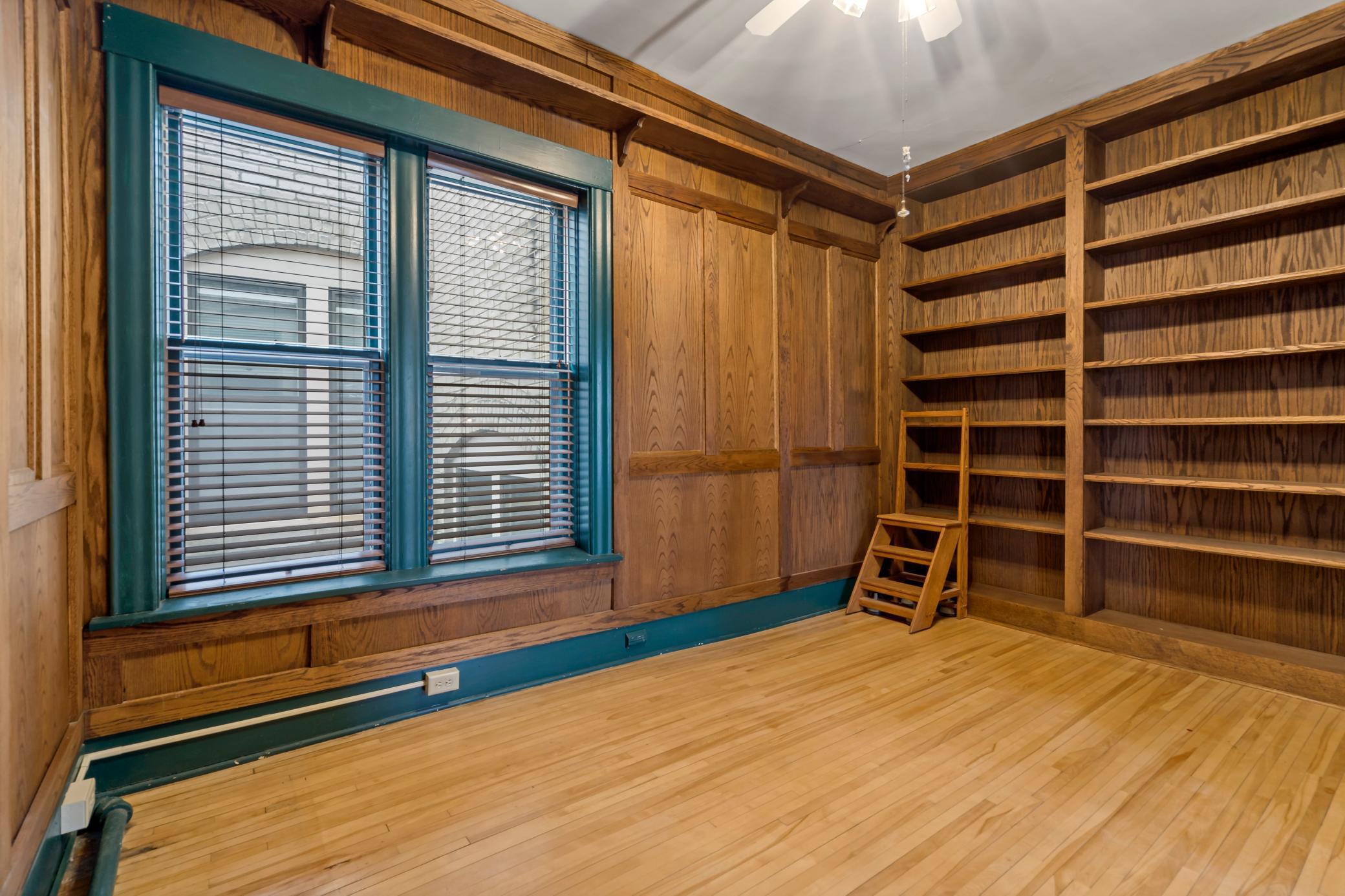 2538 Humboldt Avenue S Unit: 5