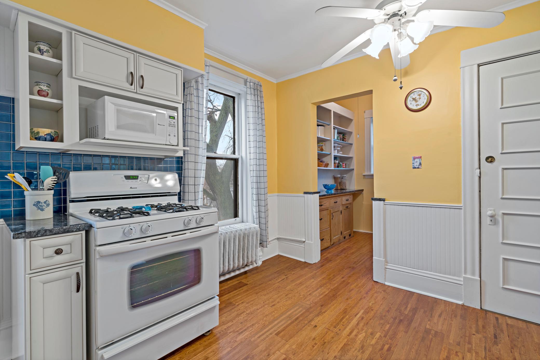 2538 Humboldt Avenue S Unit: 5