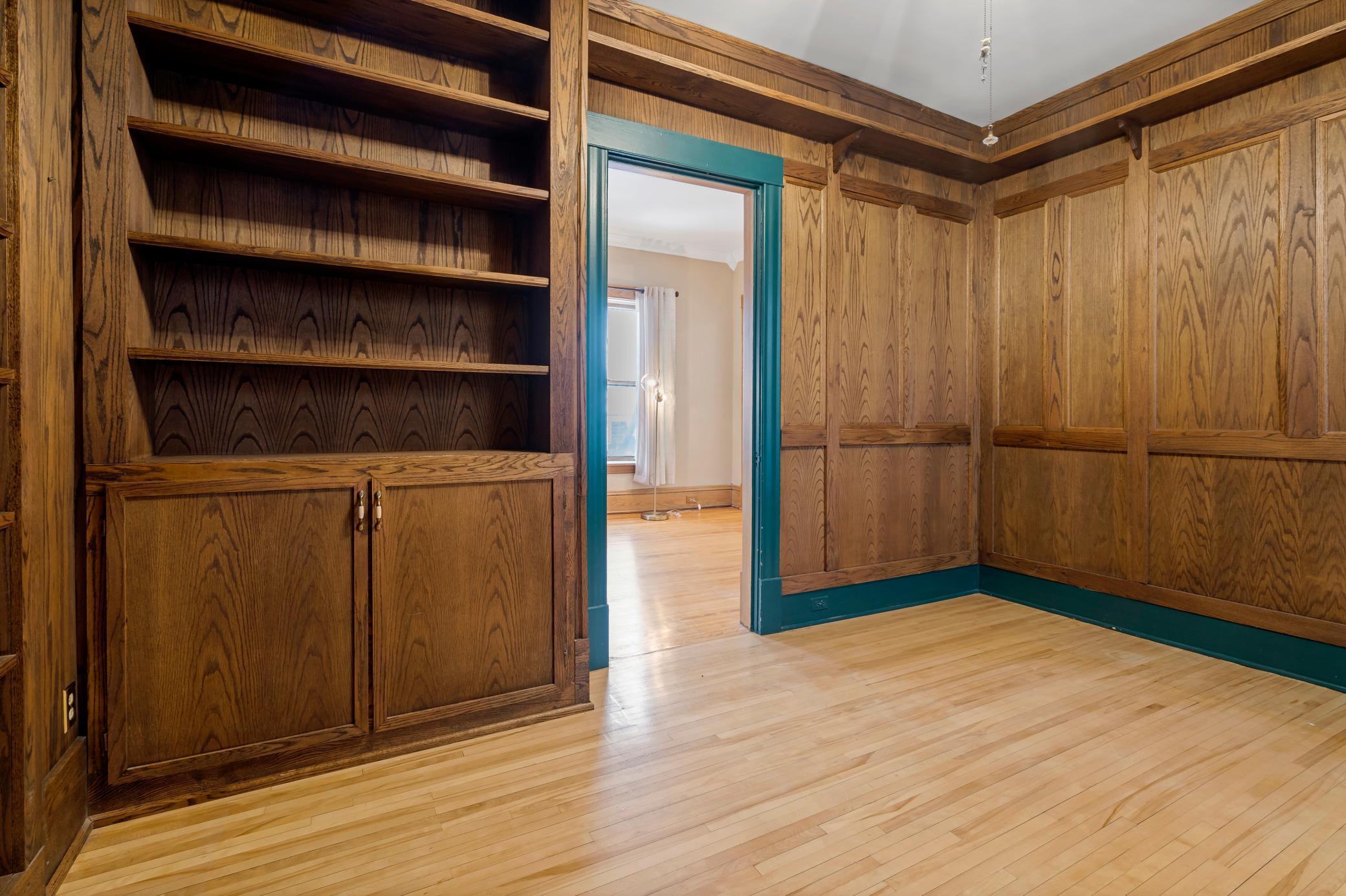 2538 Humboldt Avenue S Unit: 5