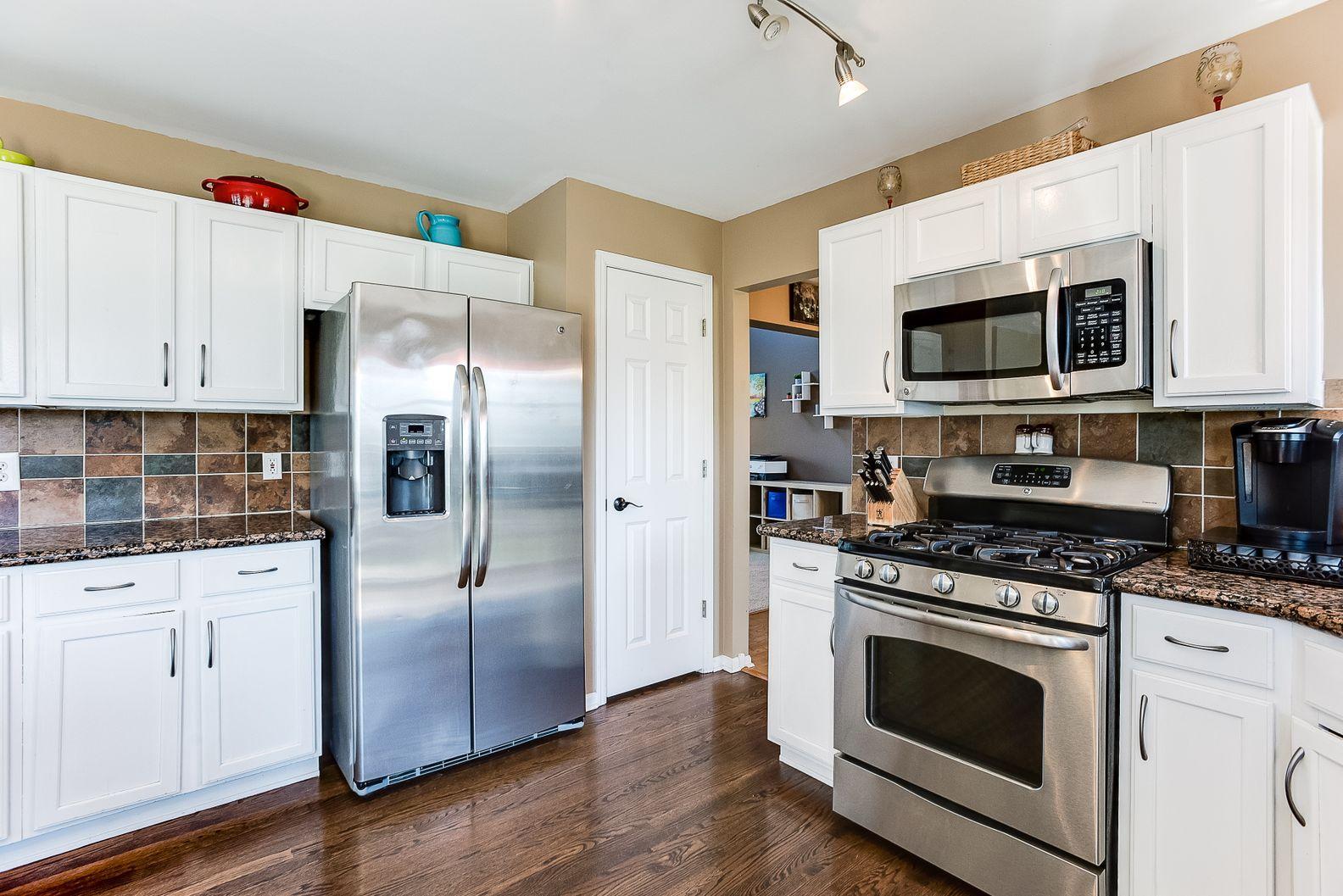 9318 204th Street W