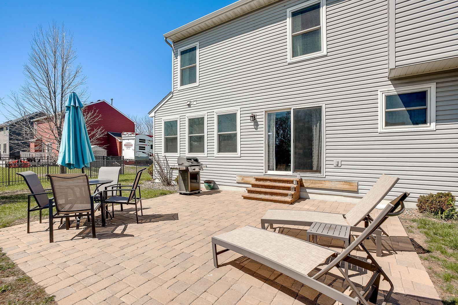9318 204th Street W
