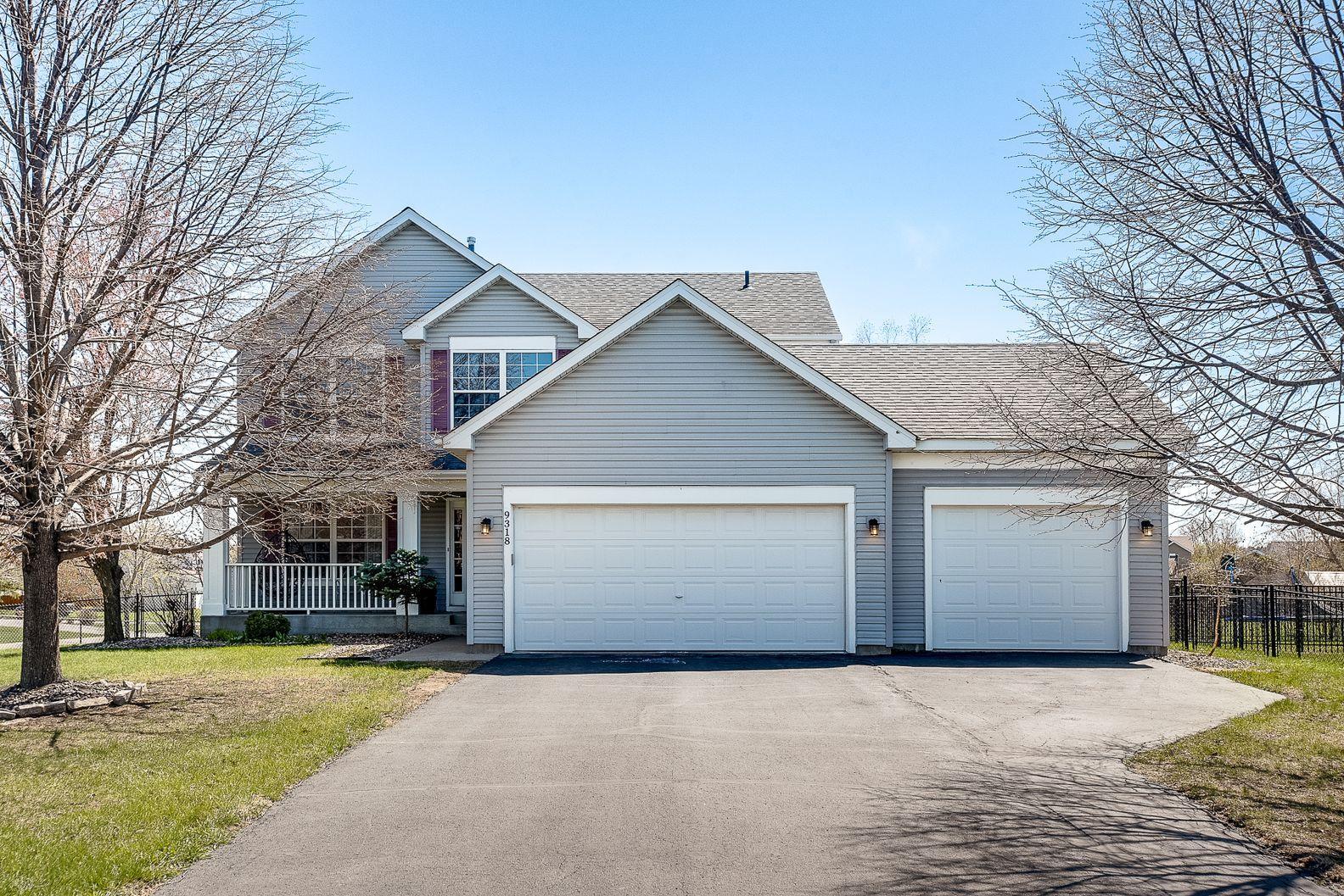 9318 204th Street W
