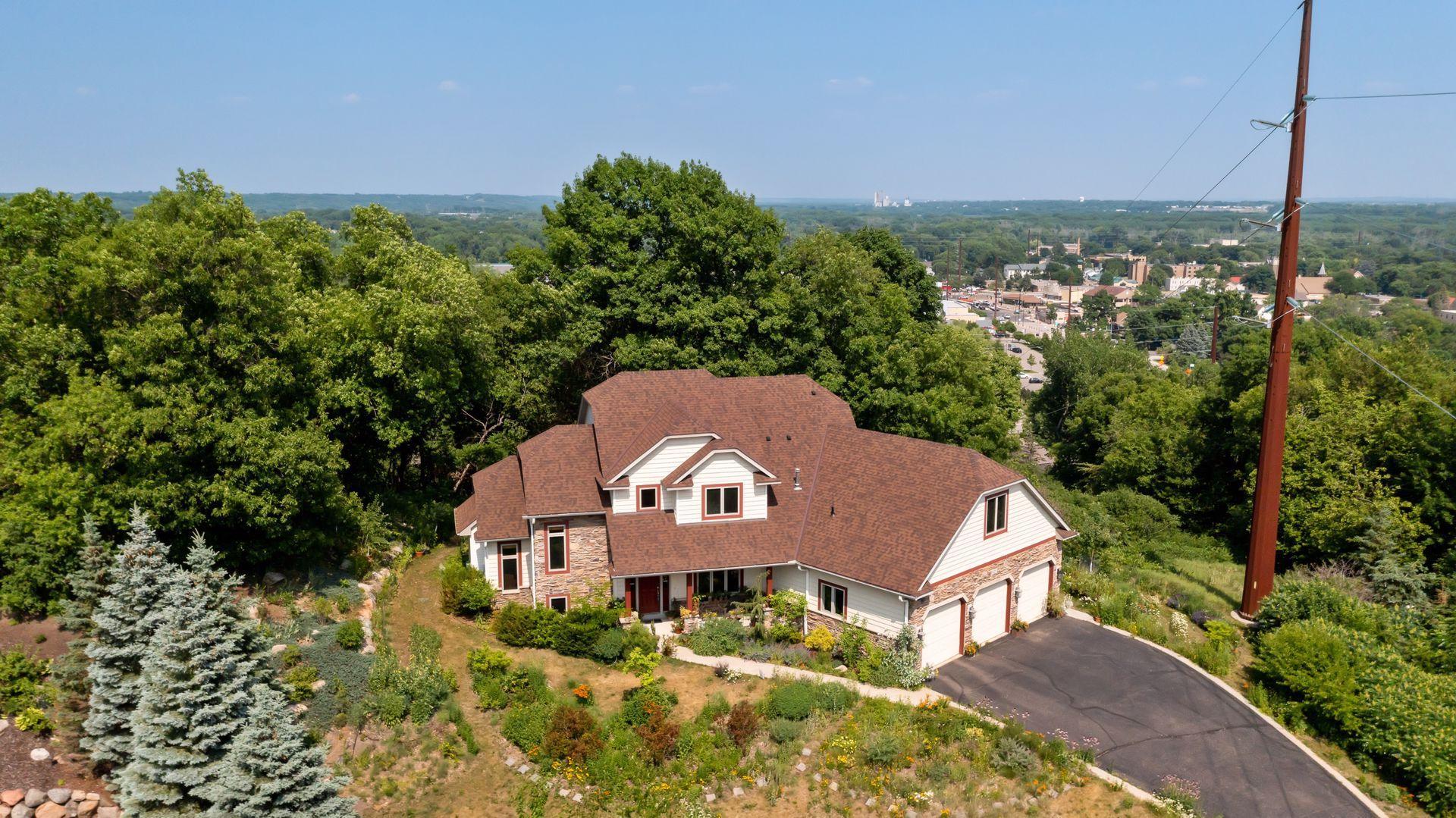 621 Cascade Drive