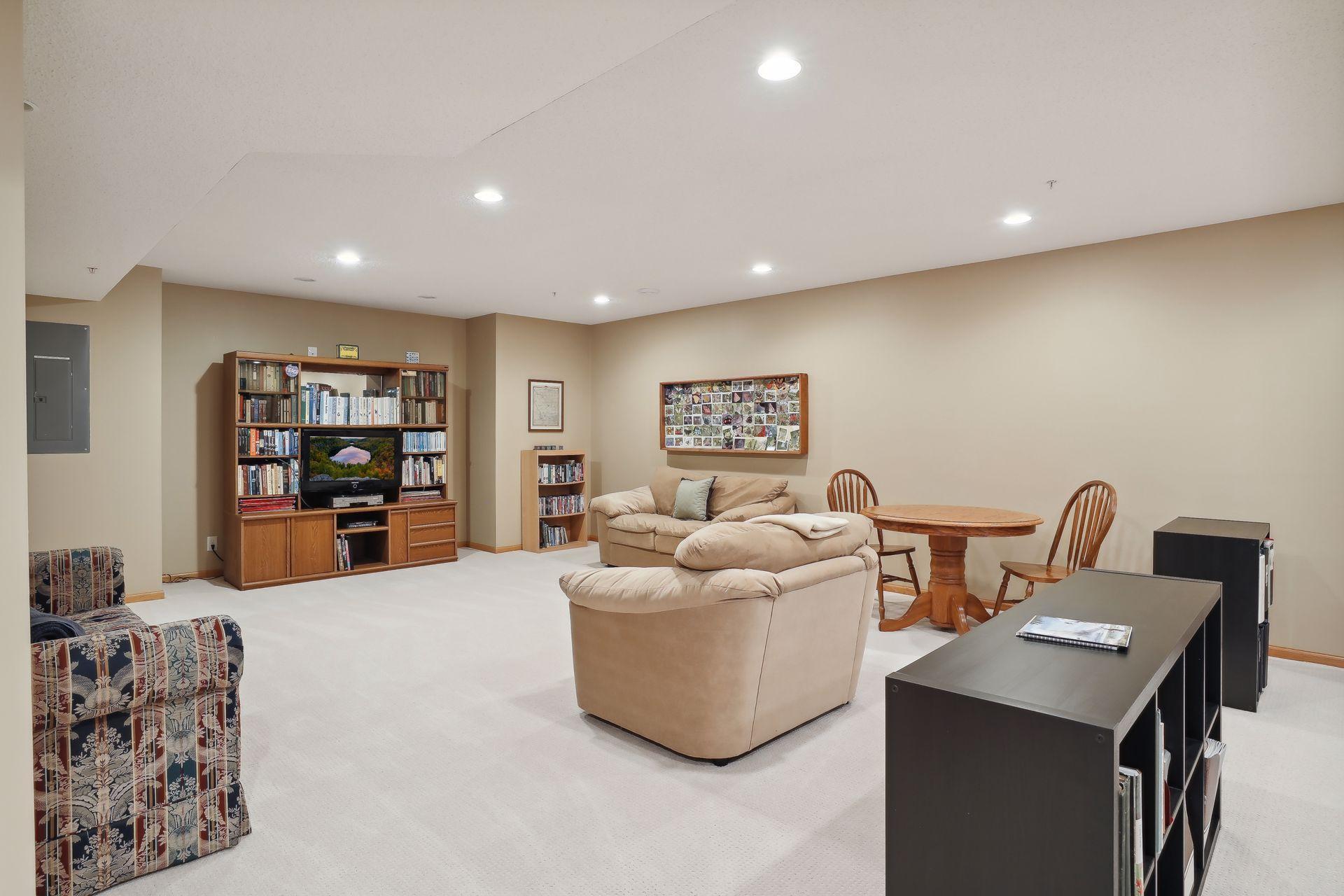 621 Cascade Drive