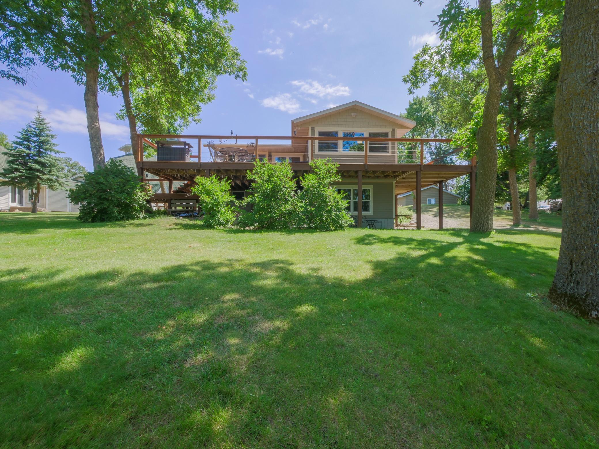 9626 Walleye Road NW