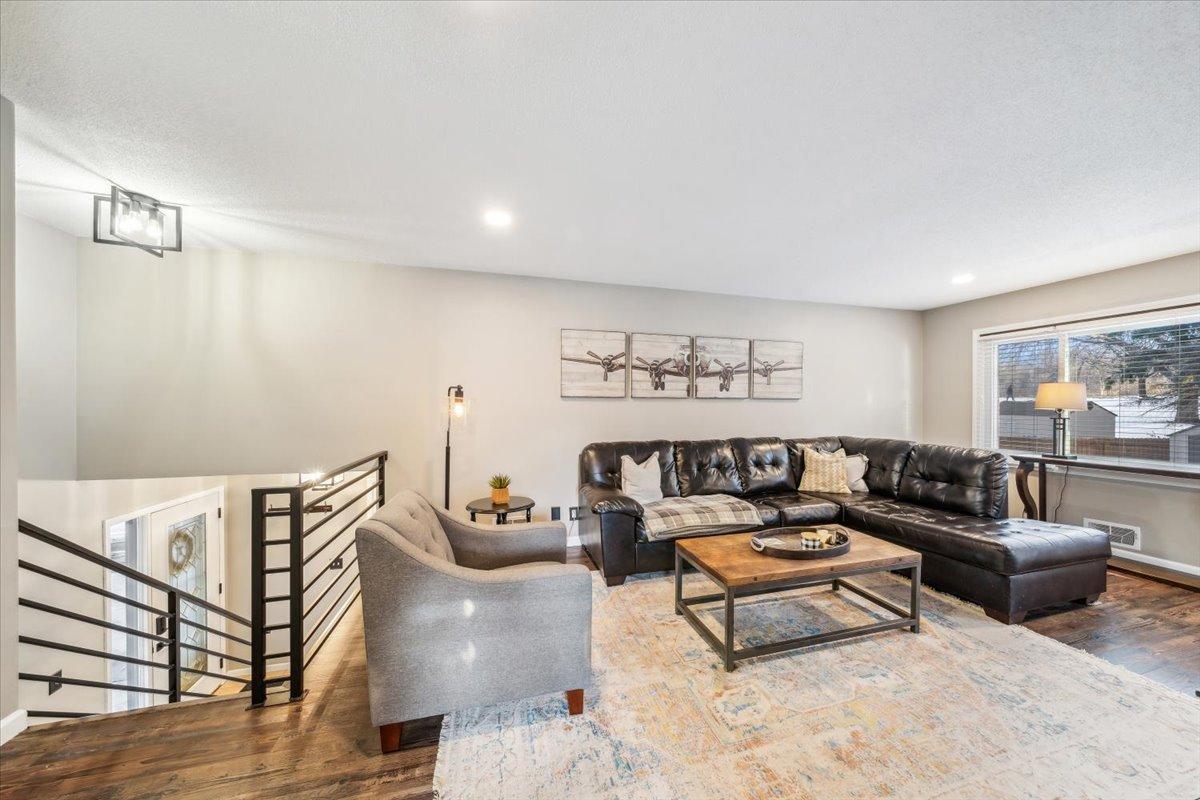 1405 W 137th Street