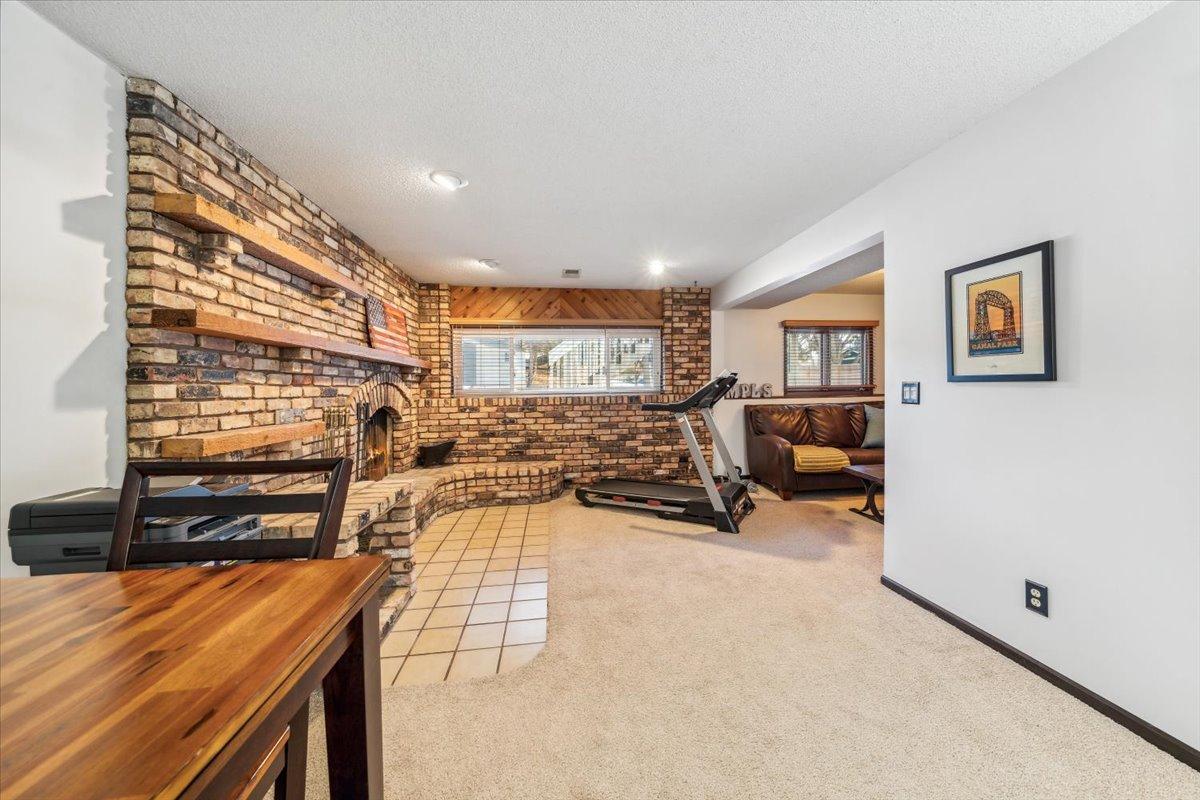 1405 W 137th Street