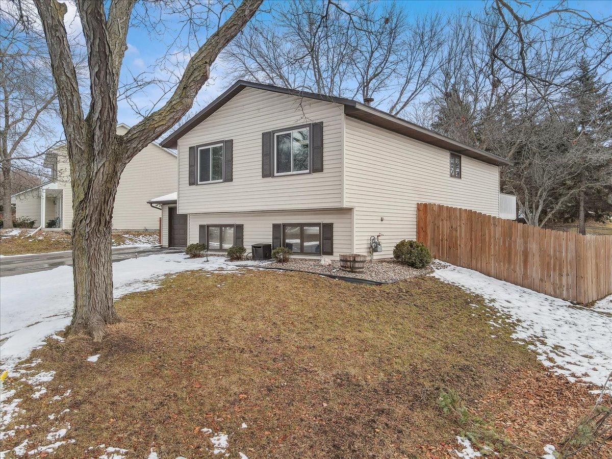 1405 W 137th Street