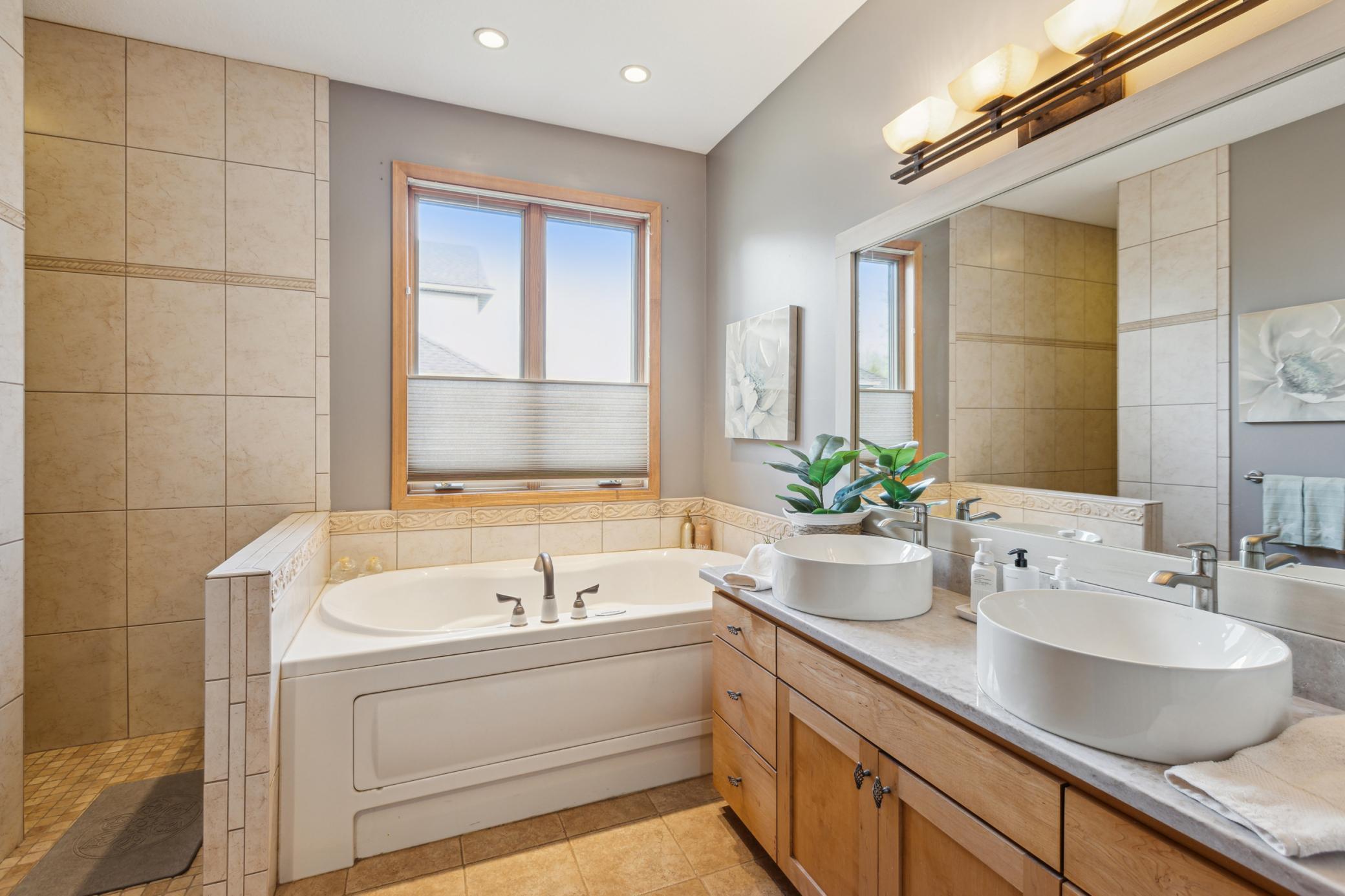 2250 Lancaster Avenue NE