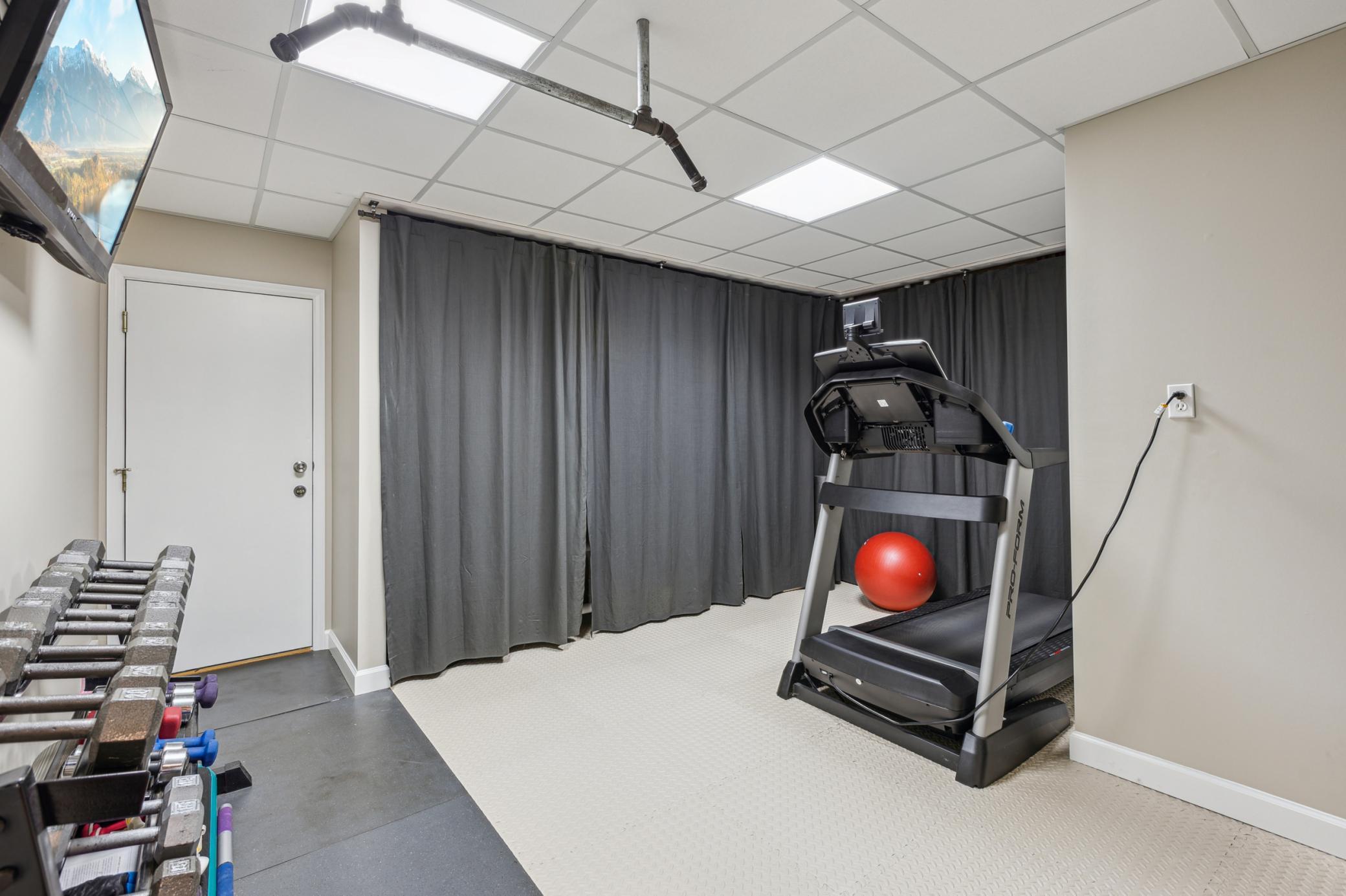 2250 Lancaster Avenue NE