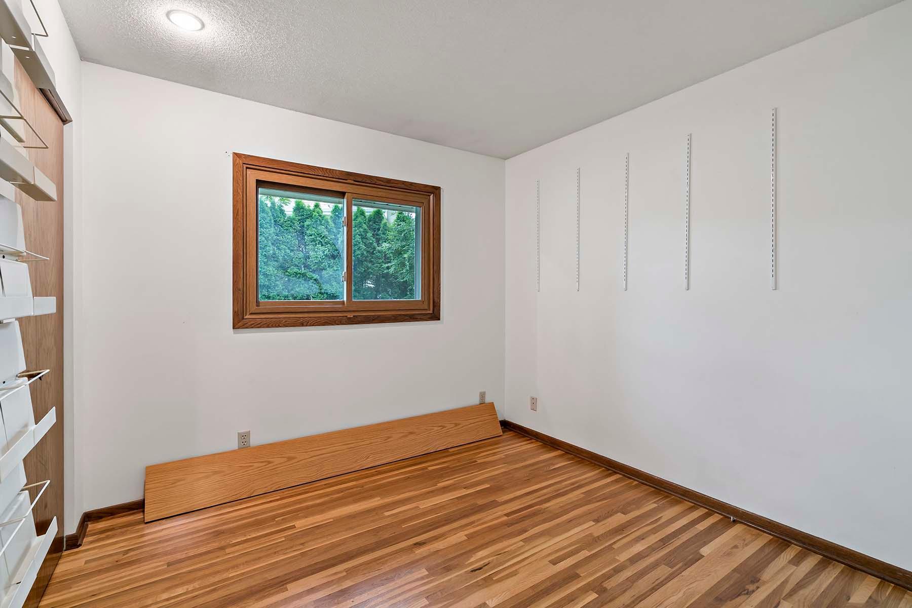 6333 Birchwood Road