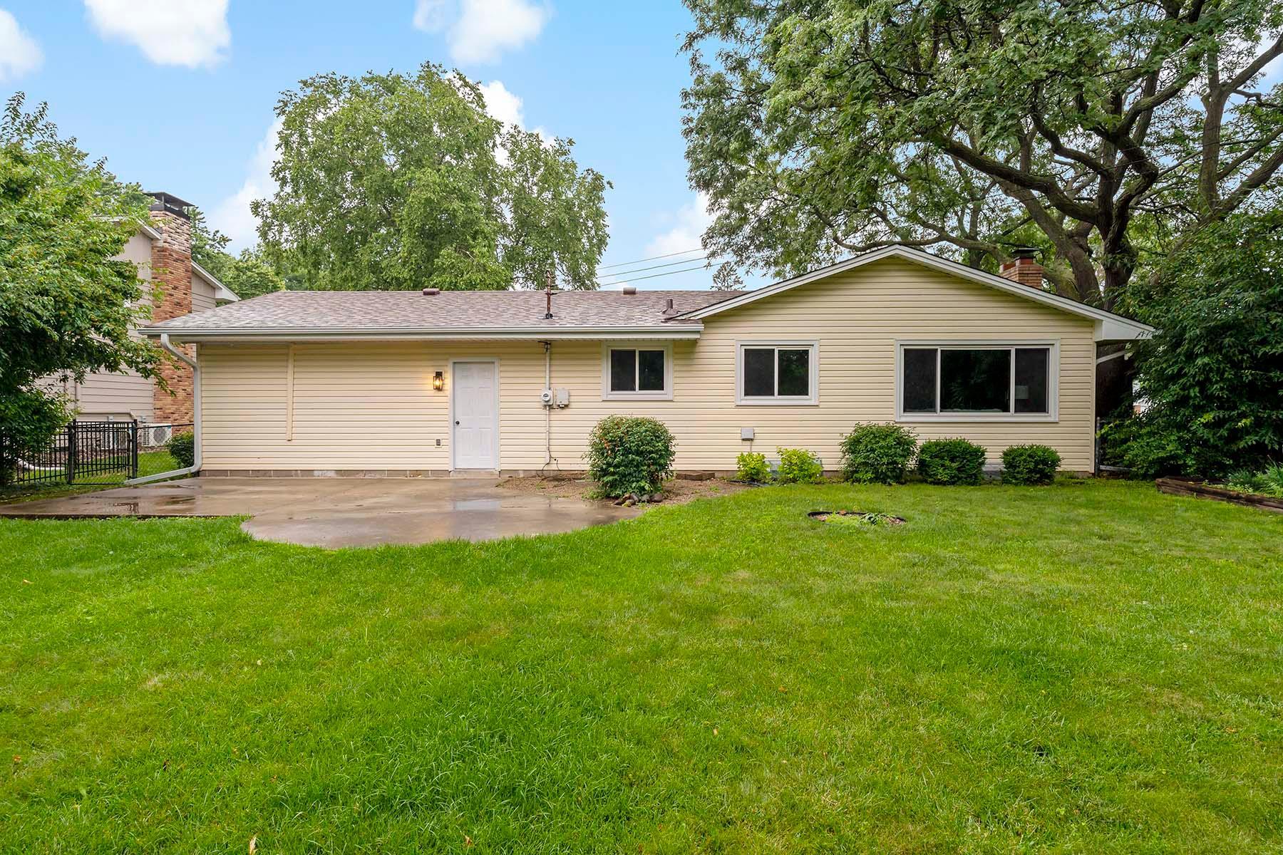 6333 Birchwood Road