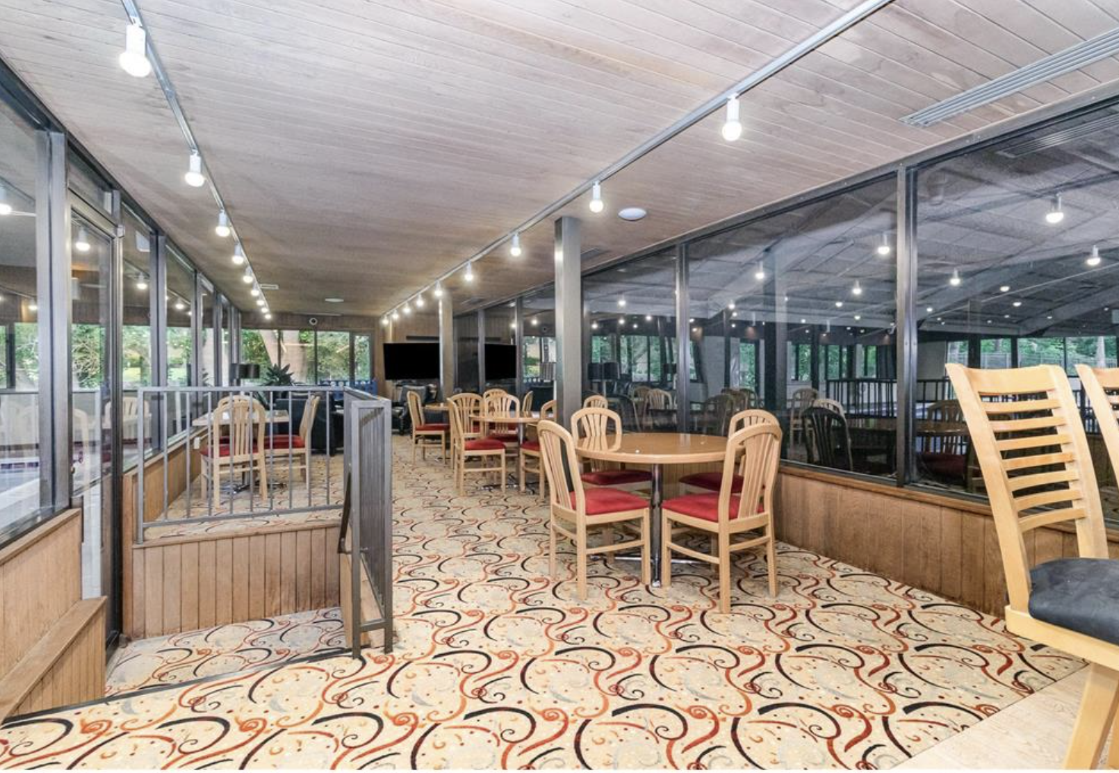 6085 Lincoln Drive Unit: 222