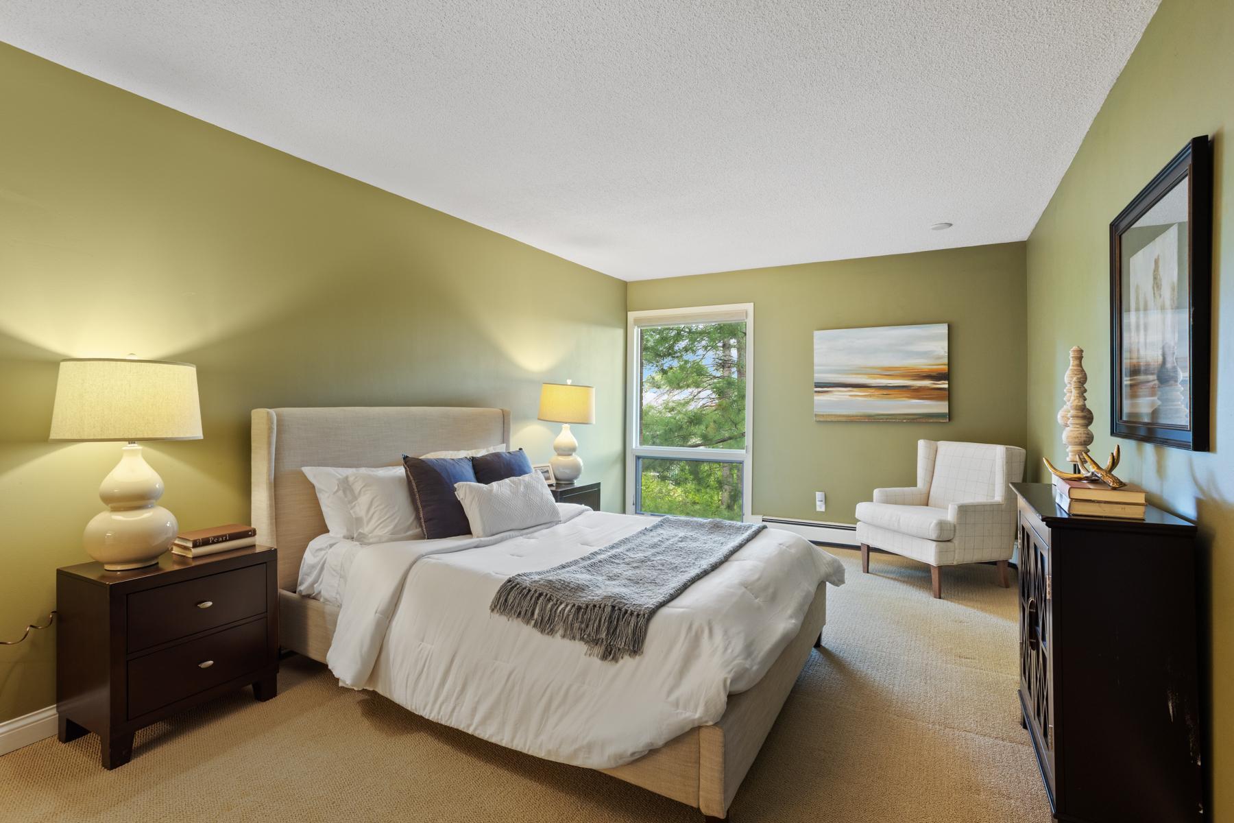 6085 Lincoln Drive Unit: 222