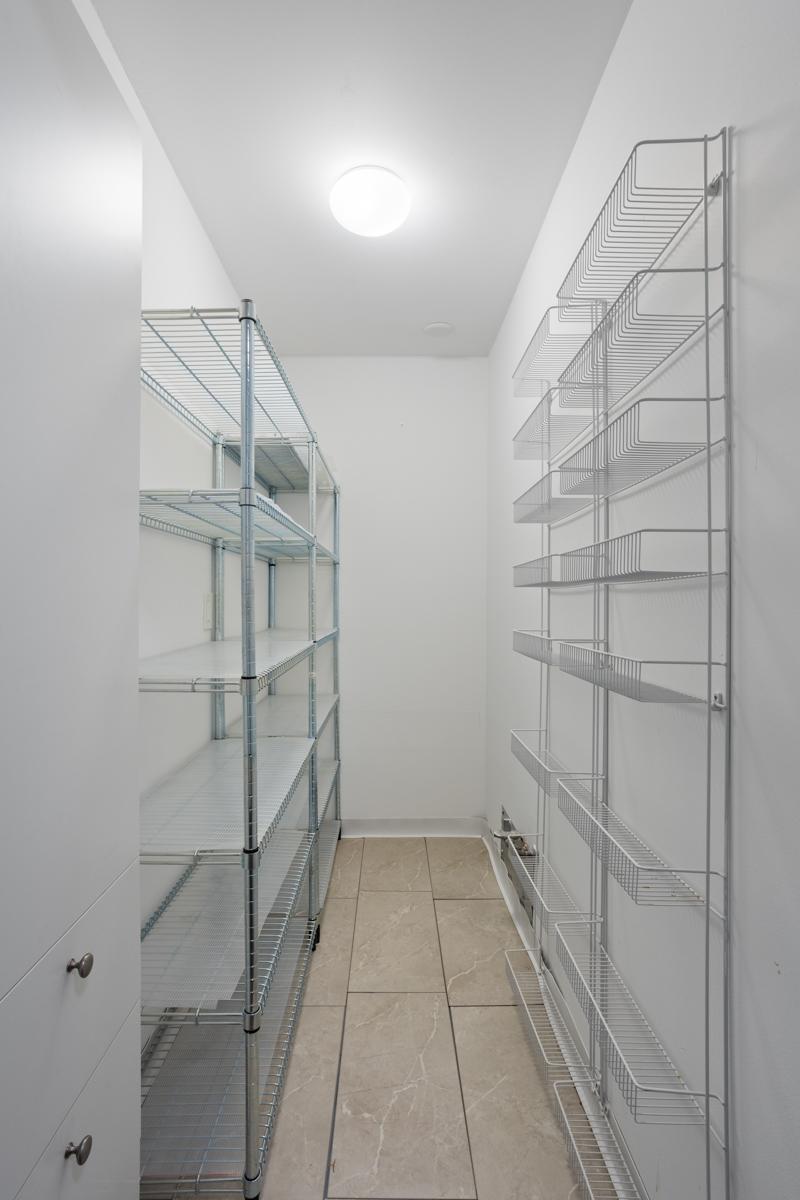 6085 Lincoln Drive Unit: 222