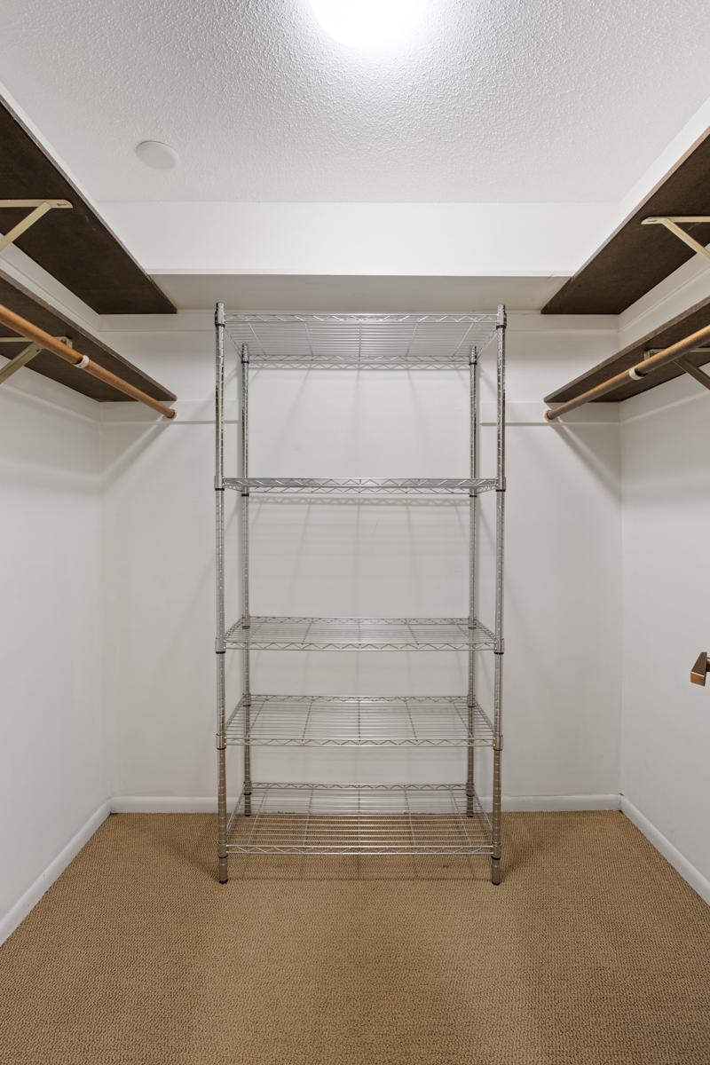 6085 Lincoln Drive Unit: 222