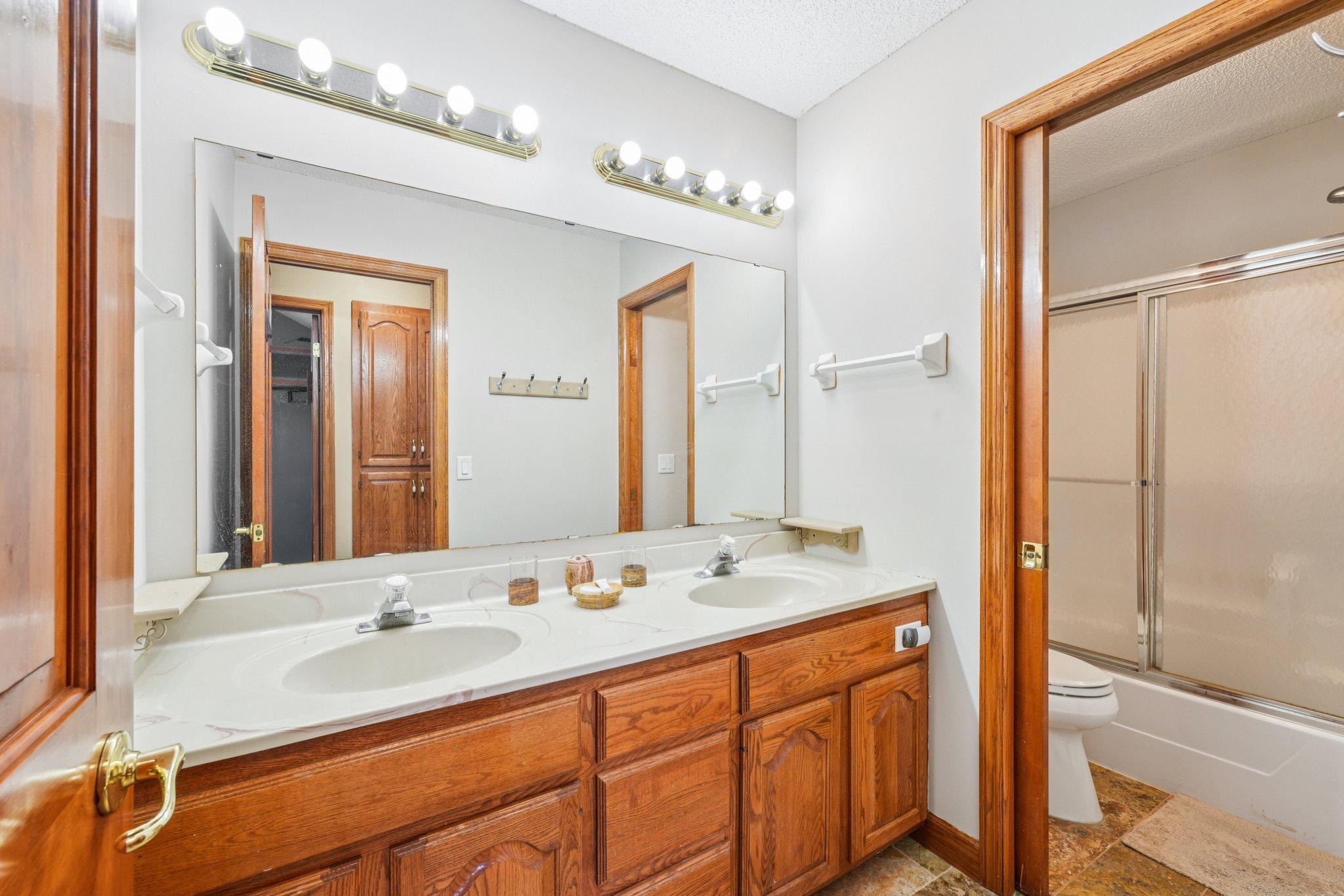 18685 Highview Avenue