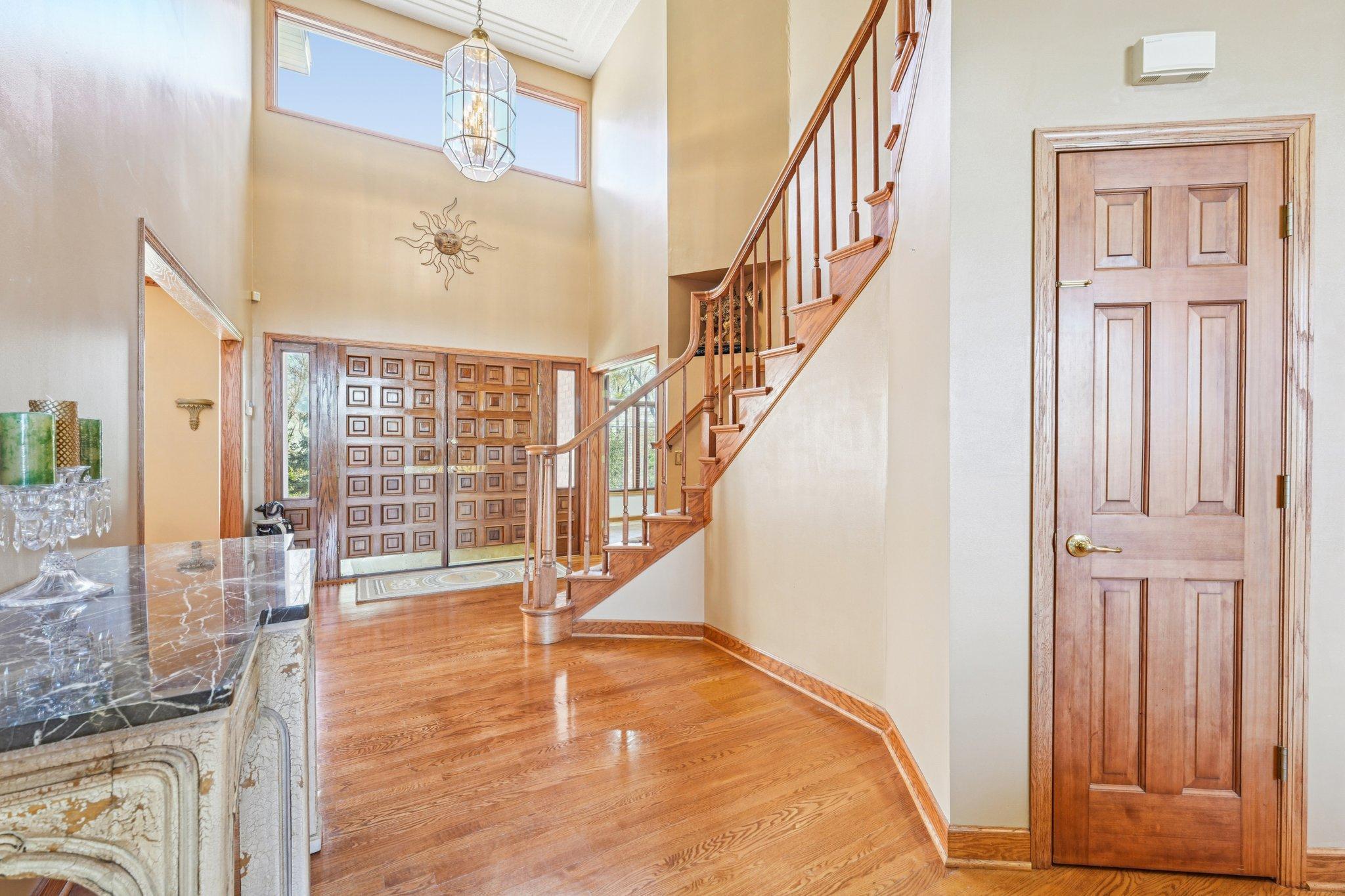 18685 Highview Avenue