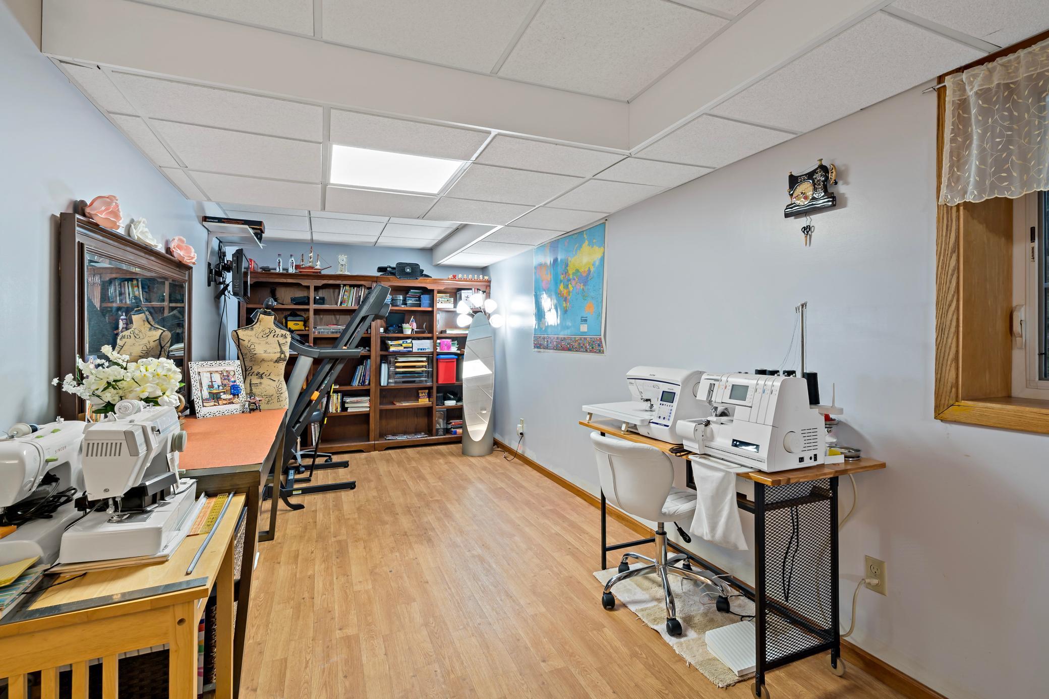 3690 Commonwealth Road