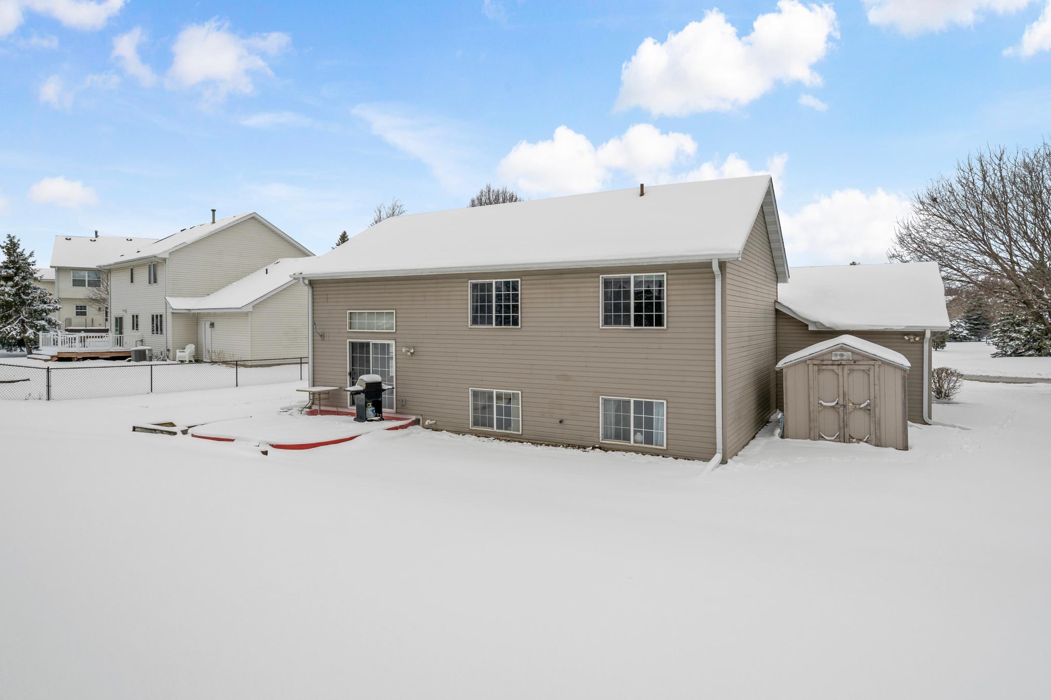 3690 Commonwealth Road