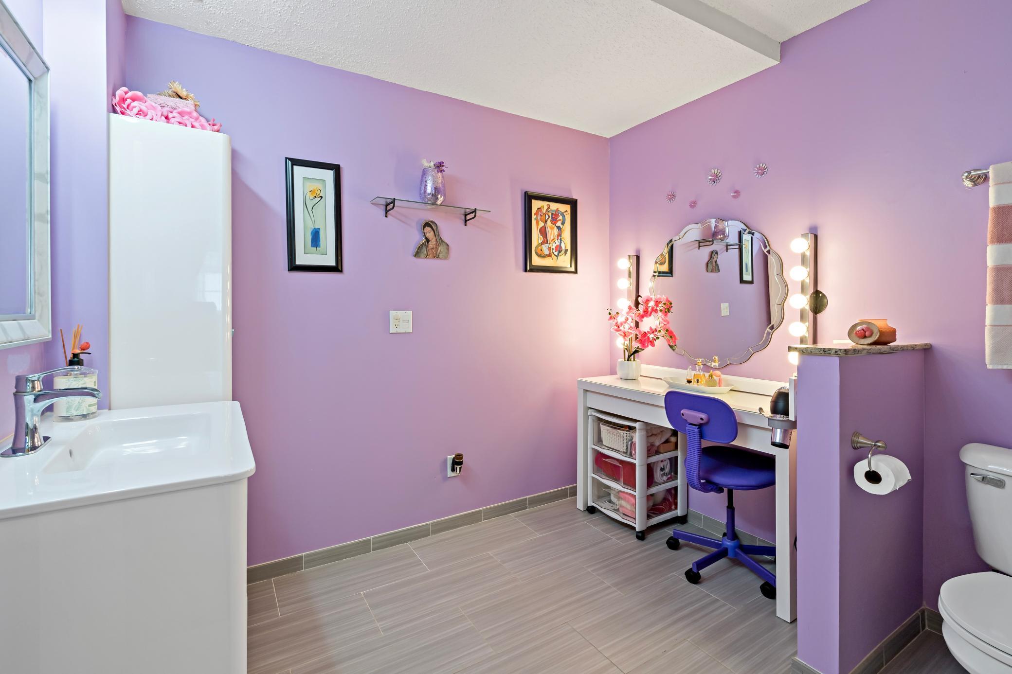 3690 Commonwealth Road