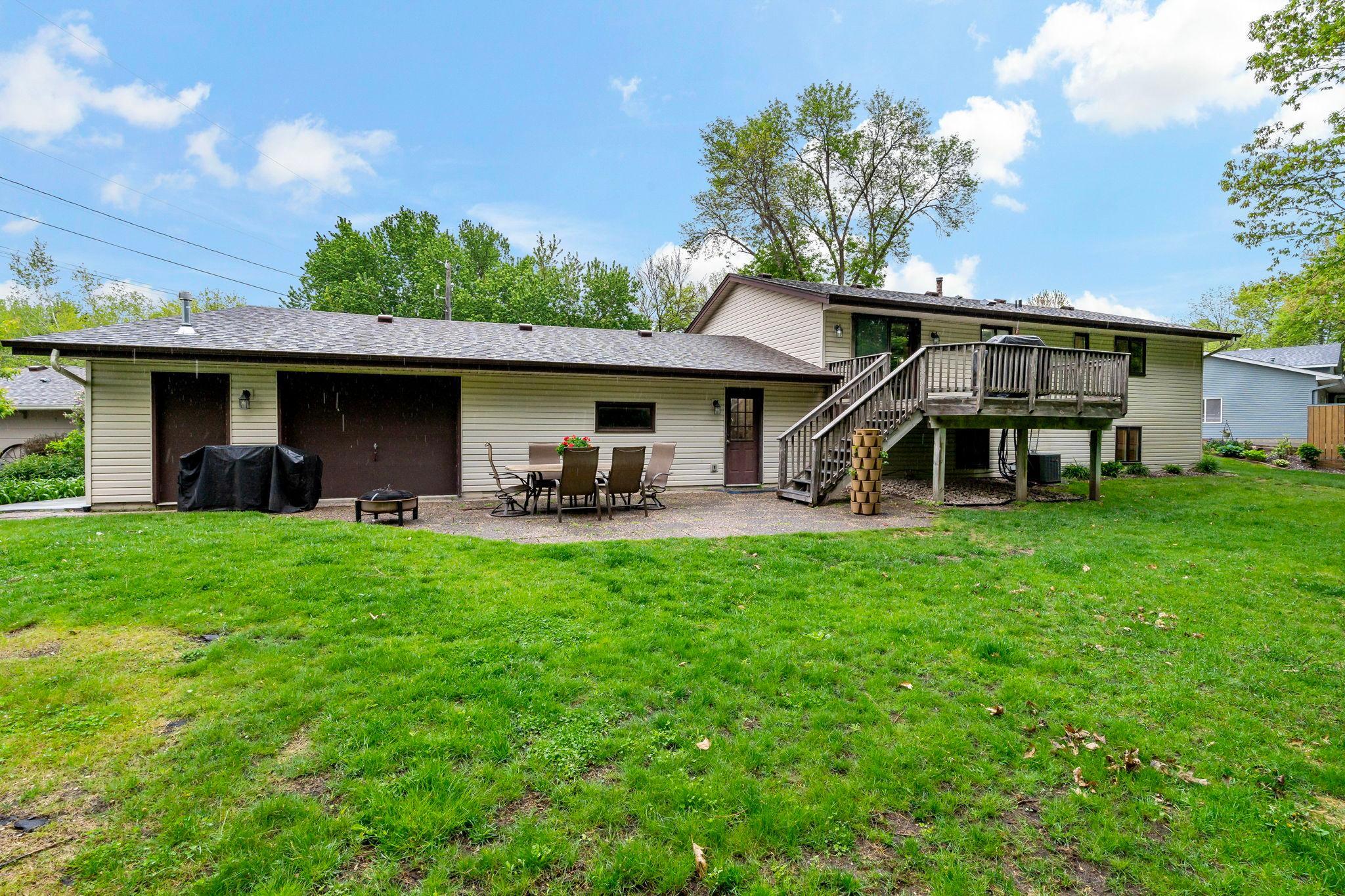 312 Circle Lane SE