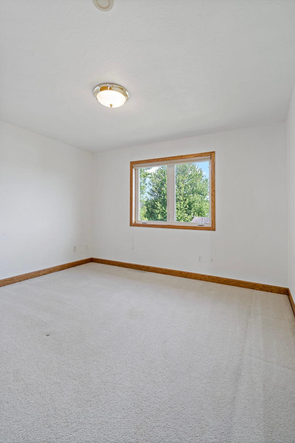 12641 Dutch Court