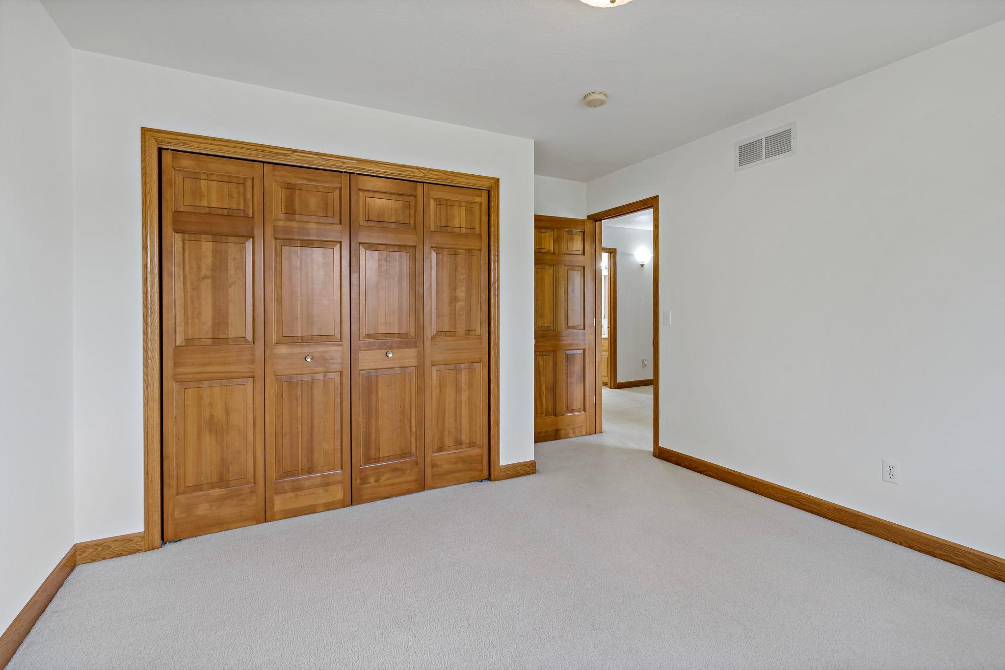 12641 Dutch Court