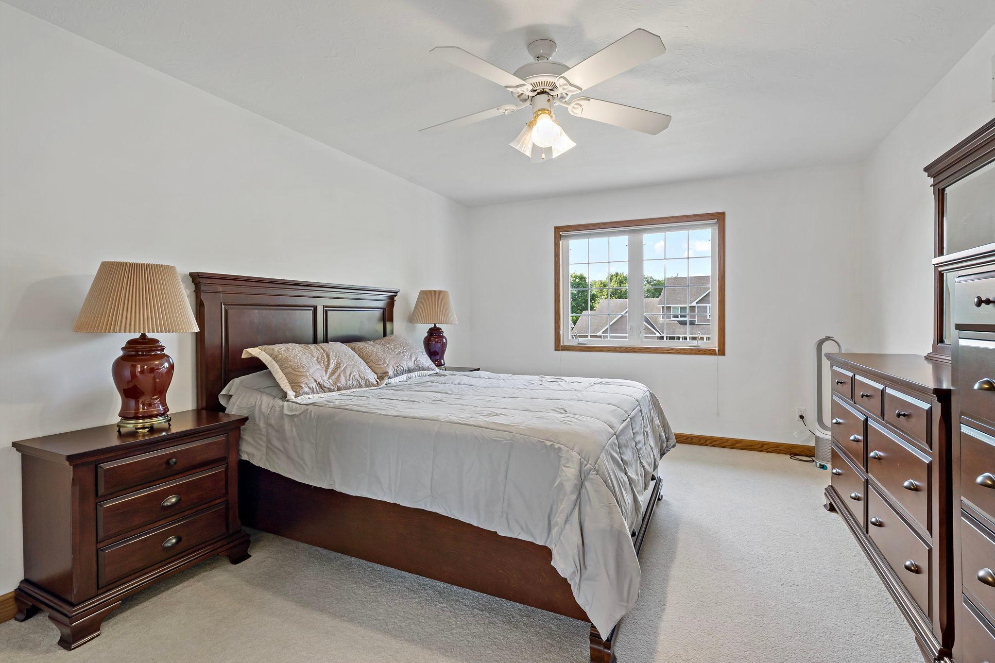 12641 Dutch Court