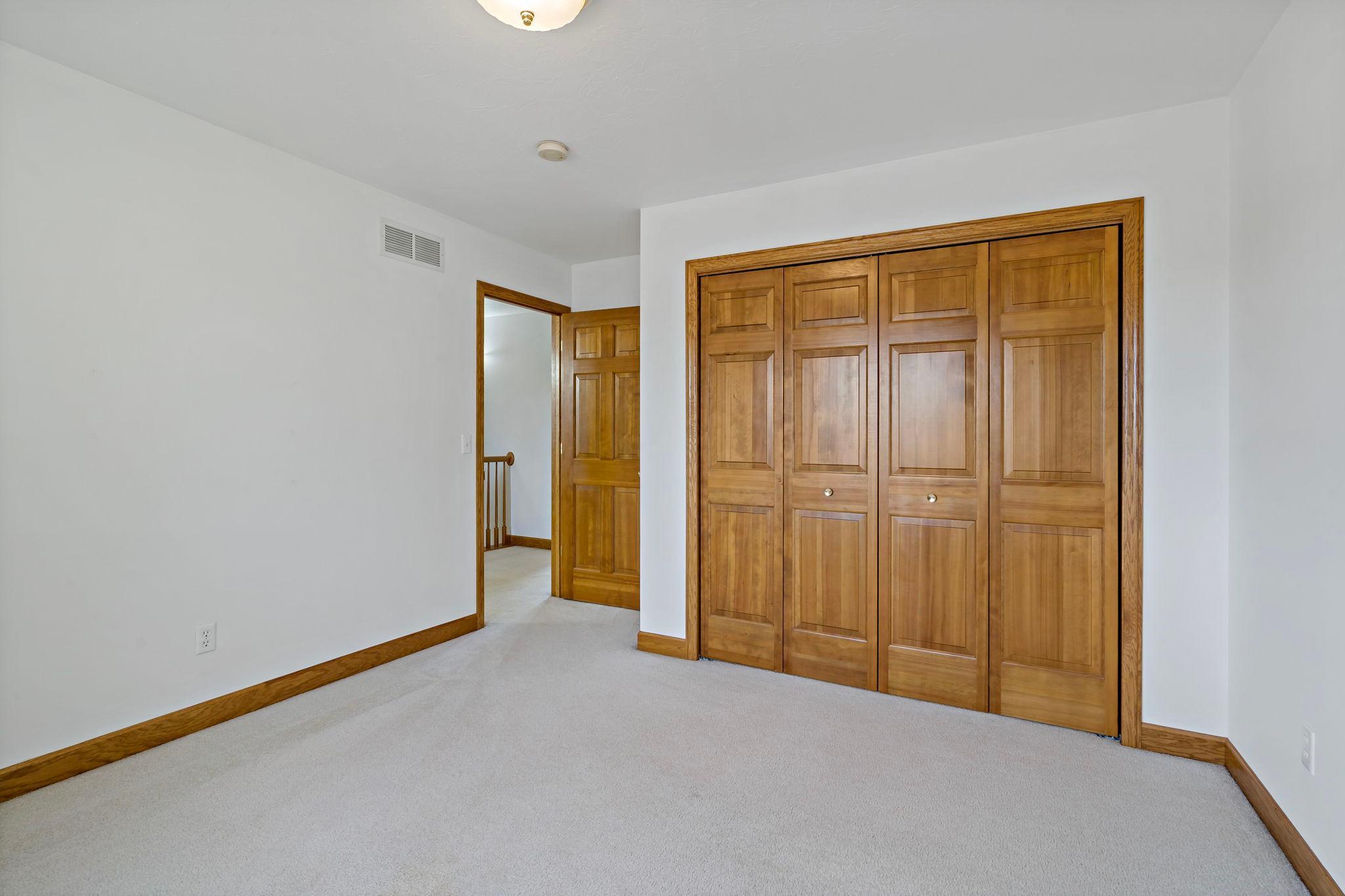12641 Dutch Court