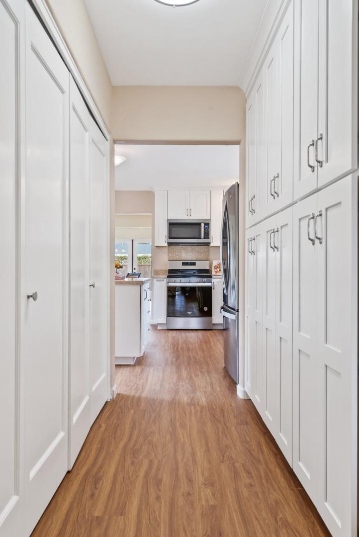 208 Farley DR