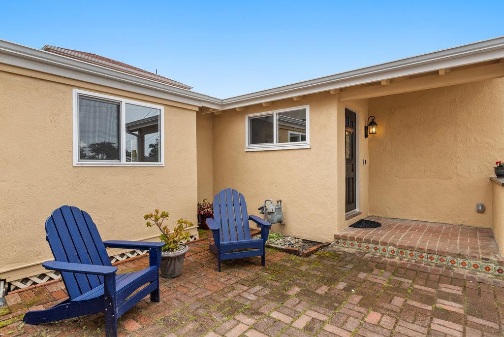 208 Farley DR