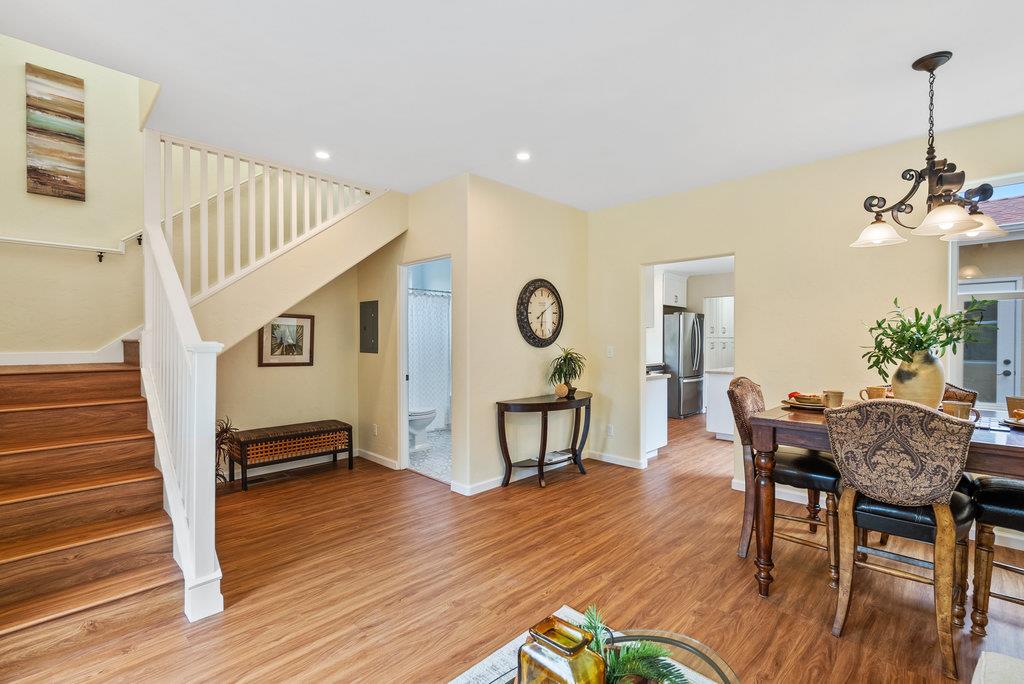 208 Farley DR