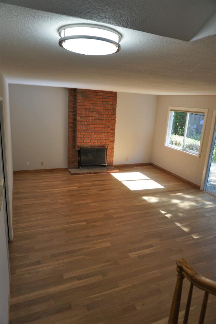 1648 Mariani DR