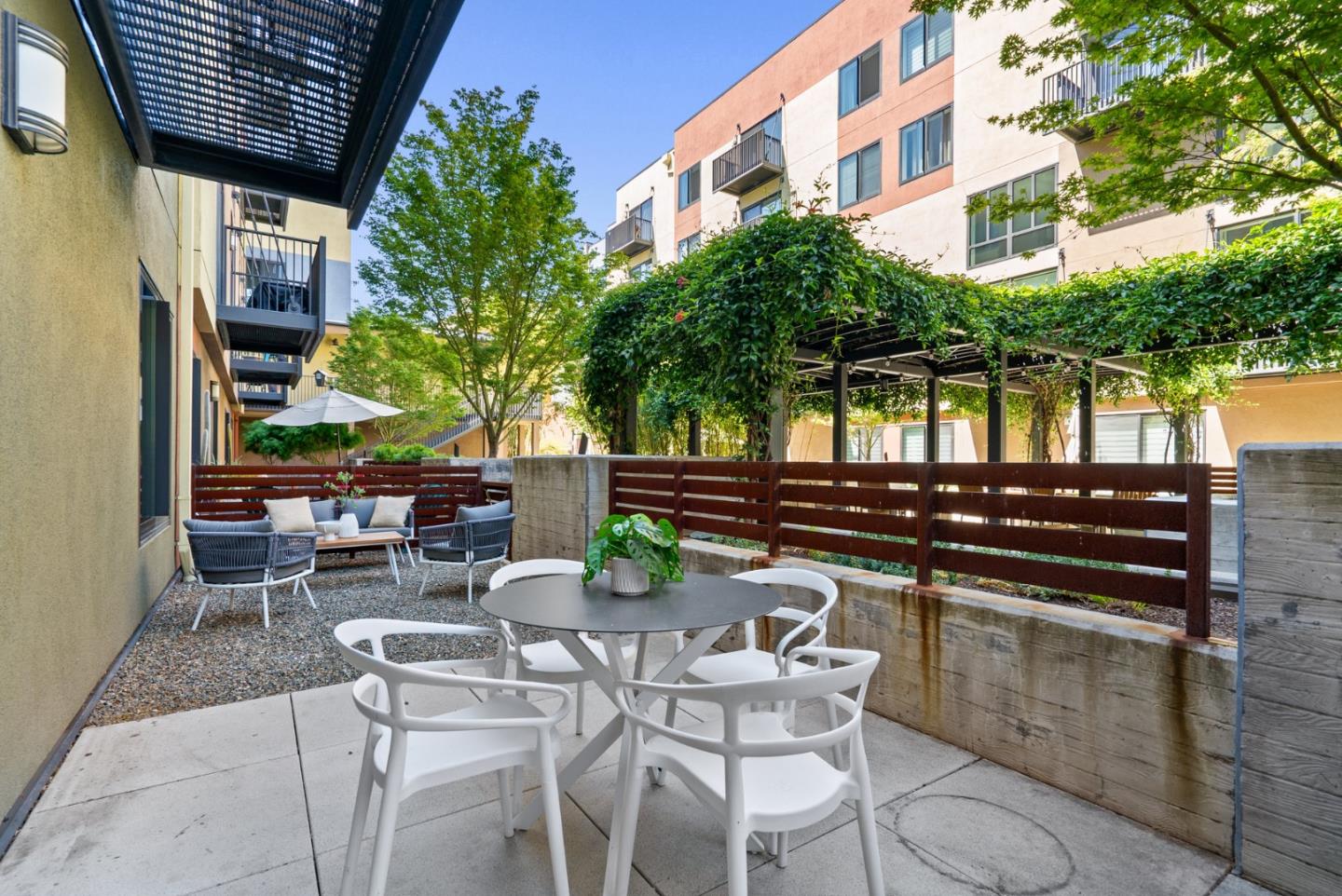 88 Bush ST 1152