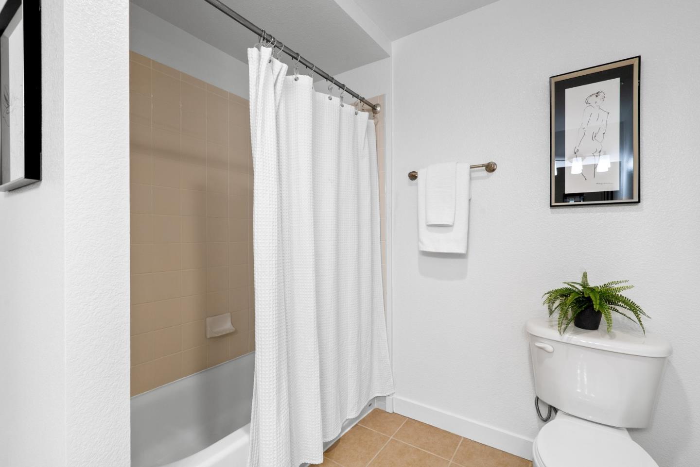 88 Bush ST 1152
