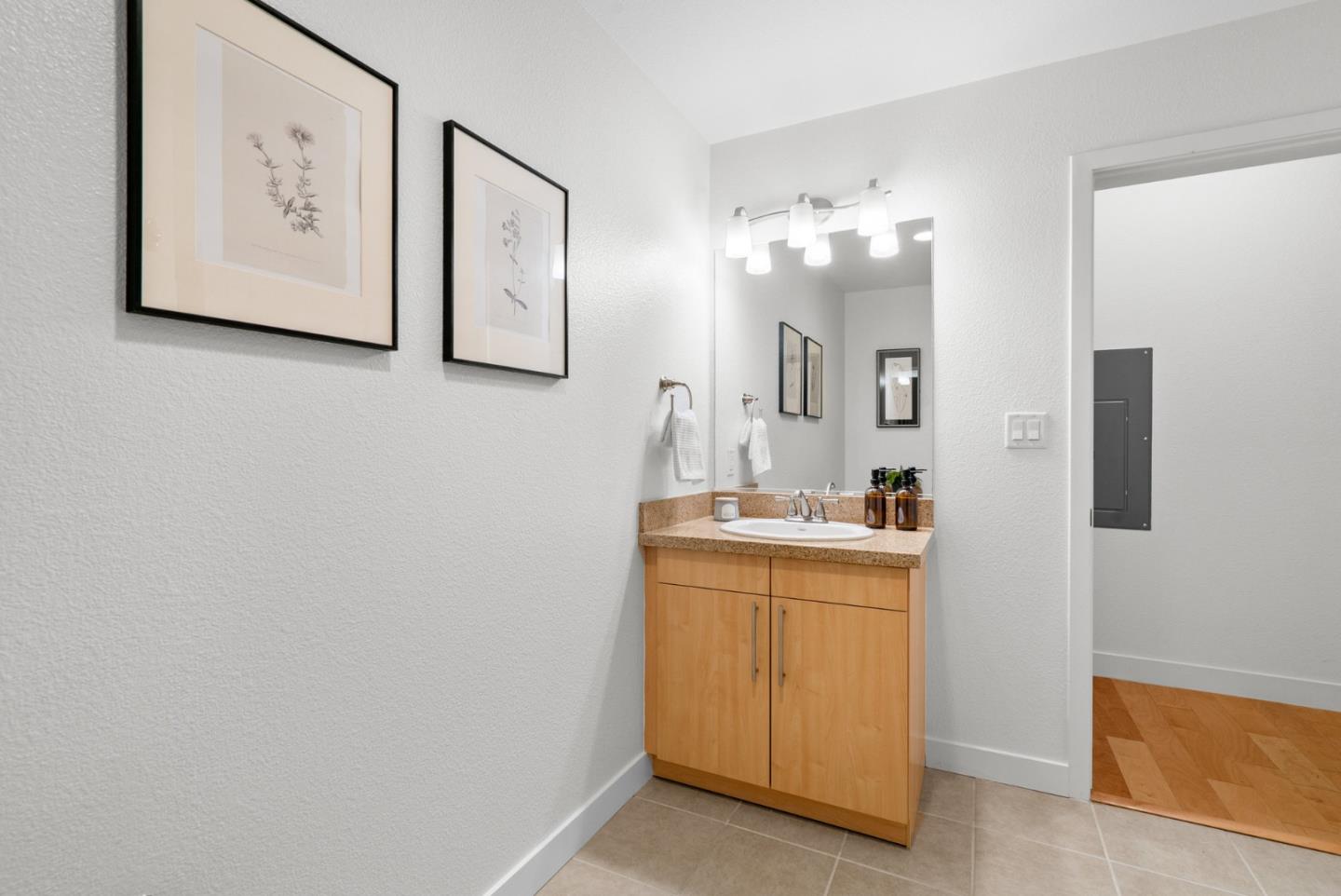 88 Bush ST 1152