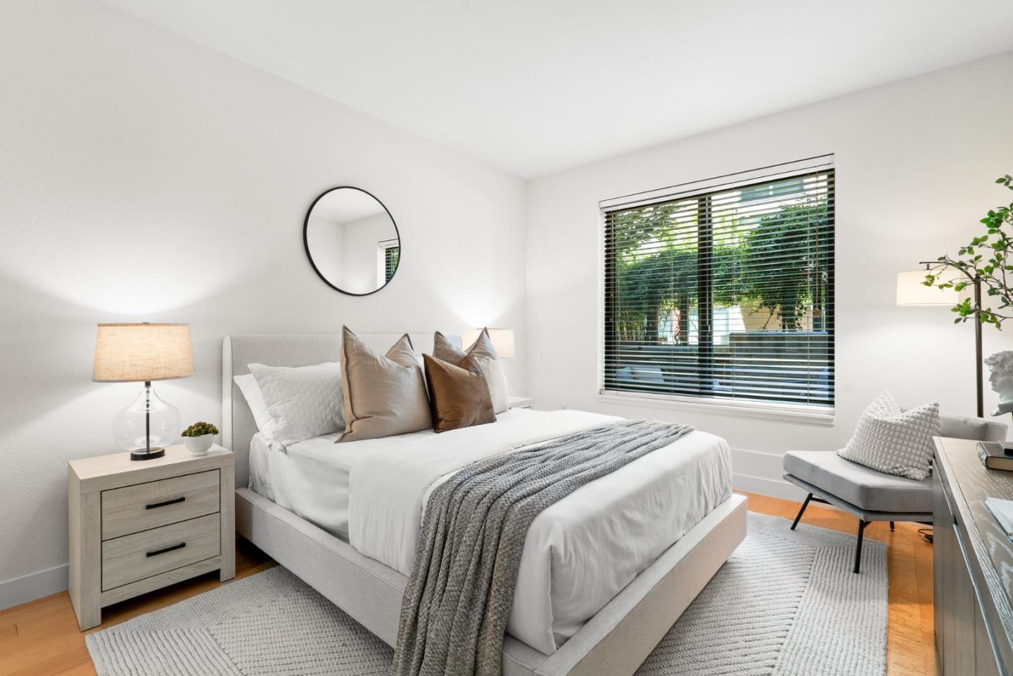 88 Bush ST 1152