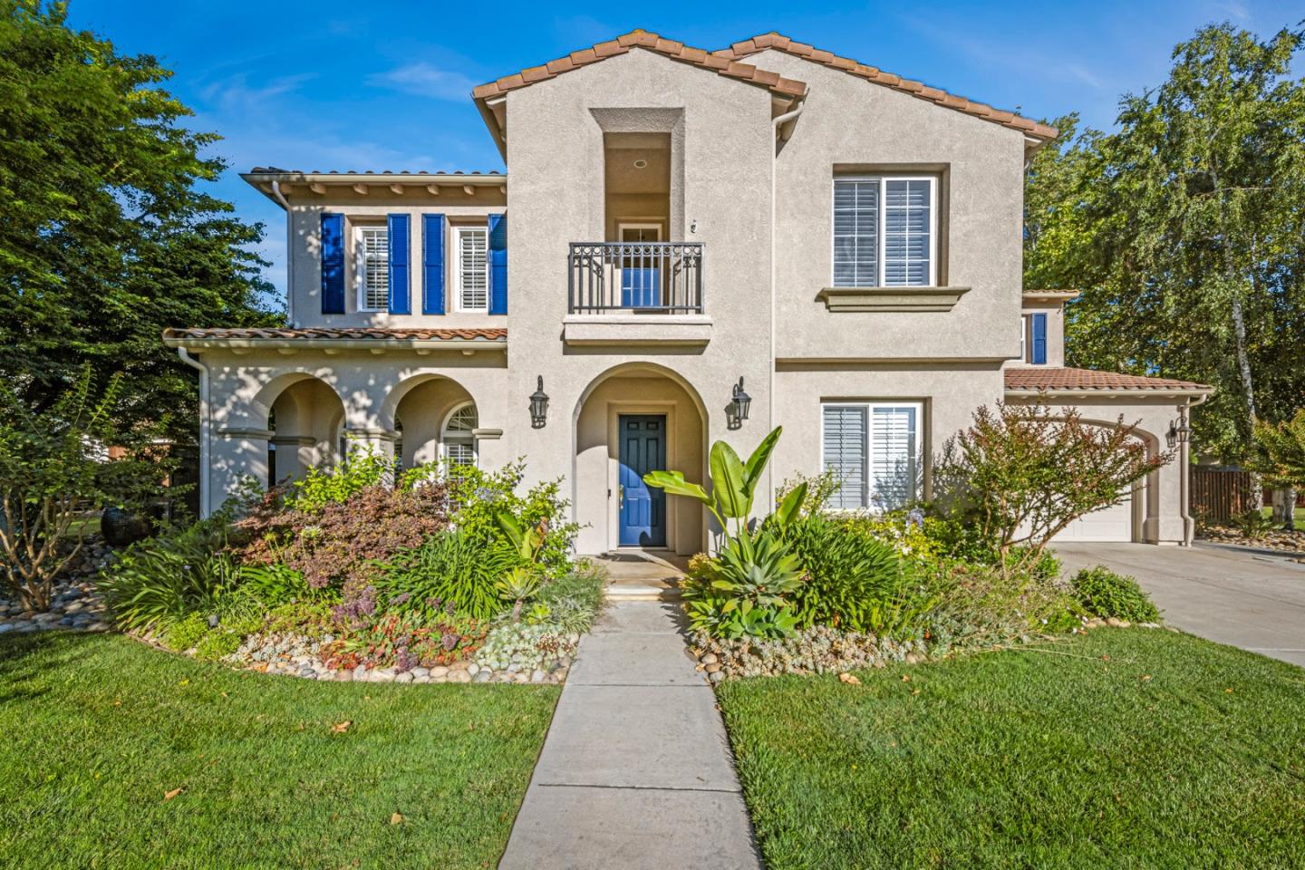 1937 Saint Andrews CIR