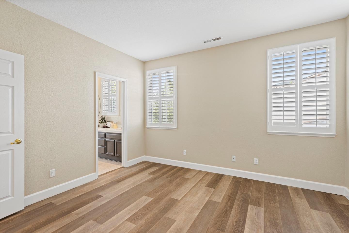 1937 Saint Andrews CIR