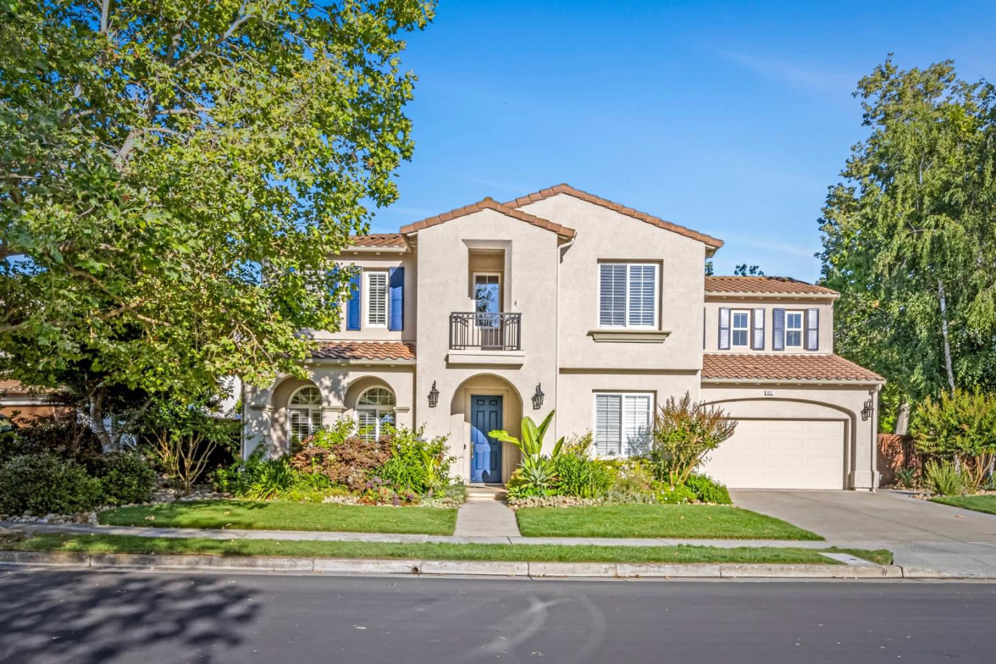 1937 Saint Andrews CIR