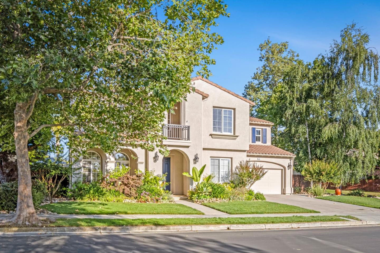 1937 Saint Andrews CIR