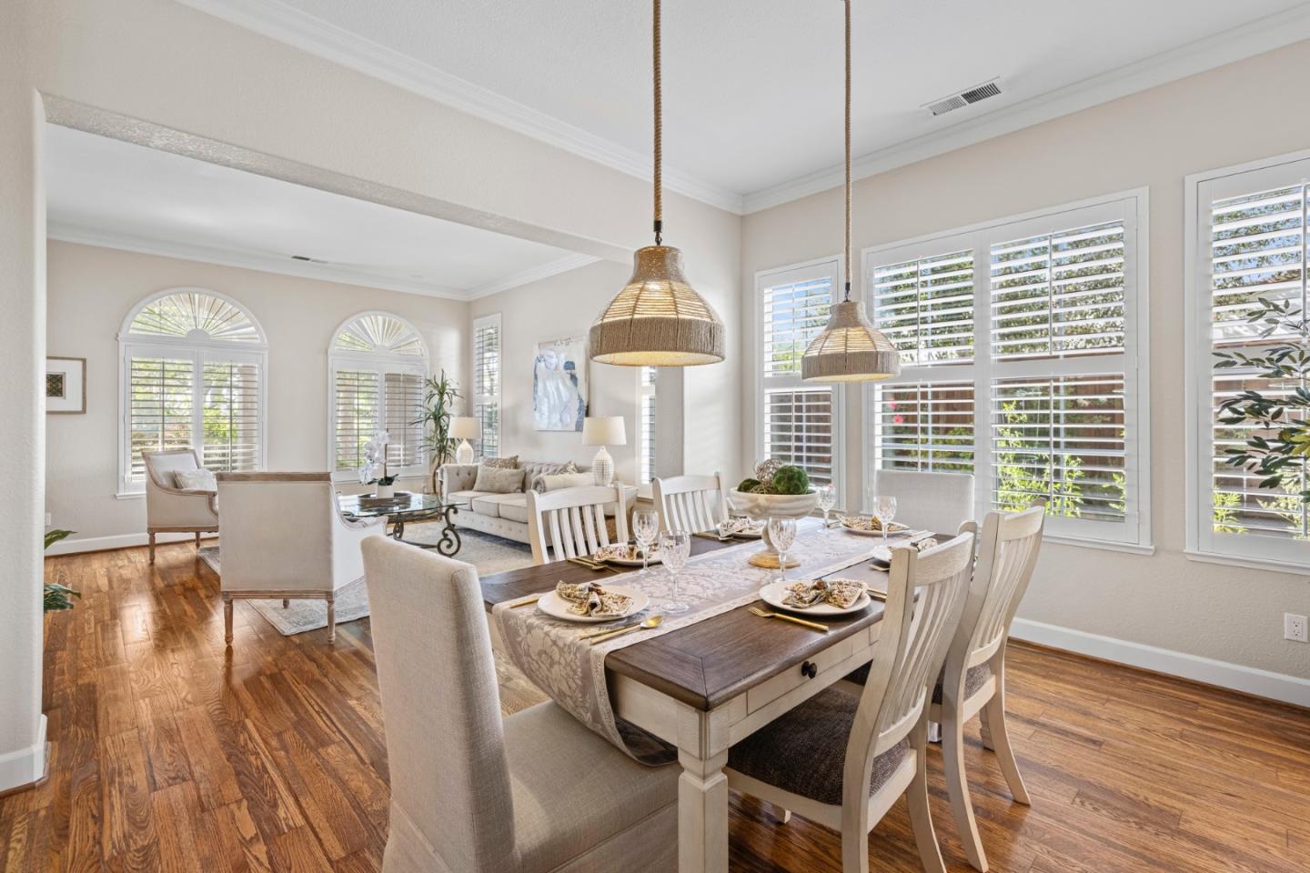 1937 Saint Andrews CIR