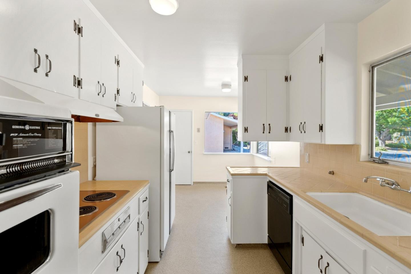 4960 Bel Escou DR