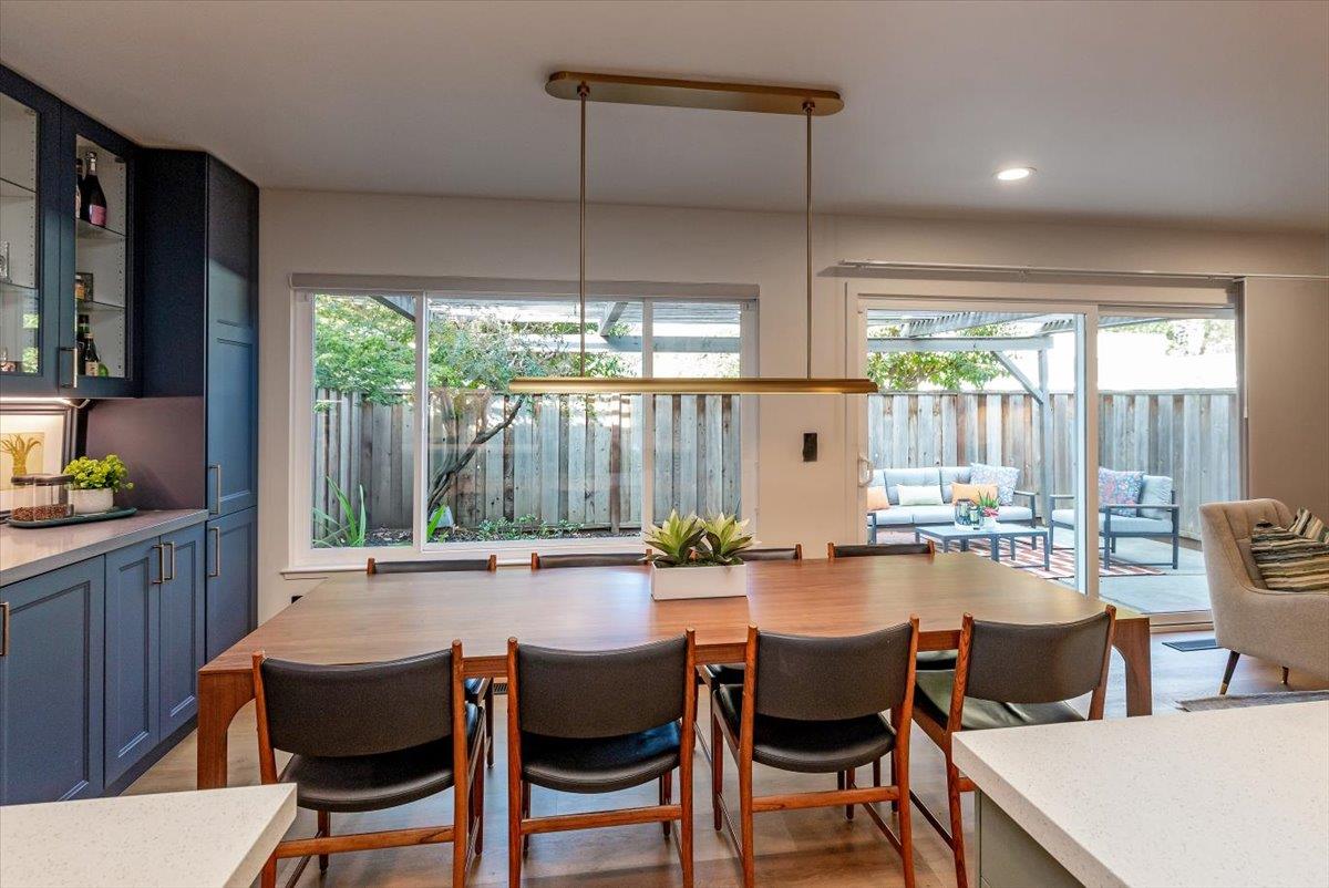 7117 Point Dunes CT