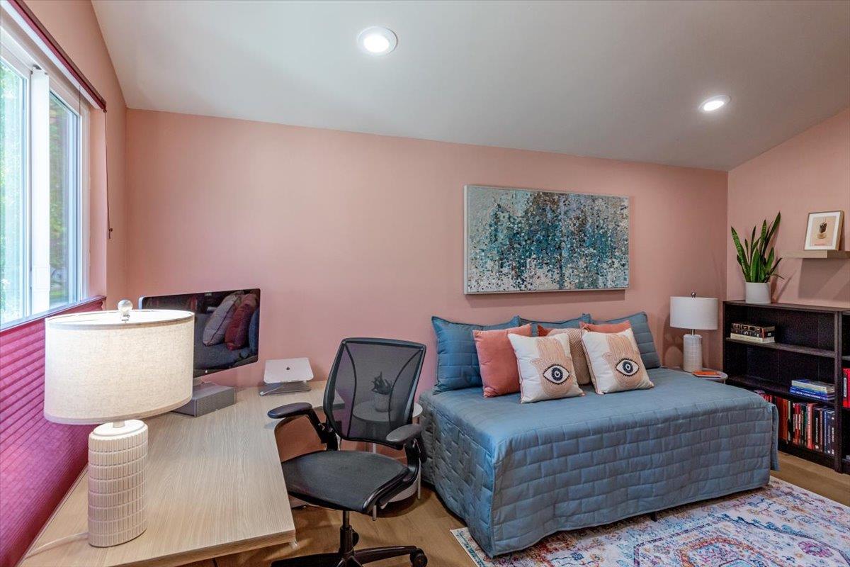 7117 Point Dunes CT