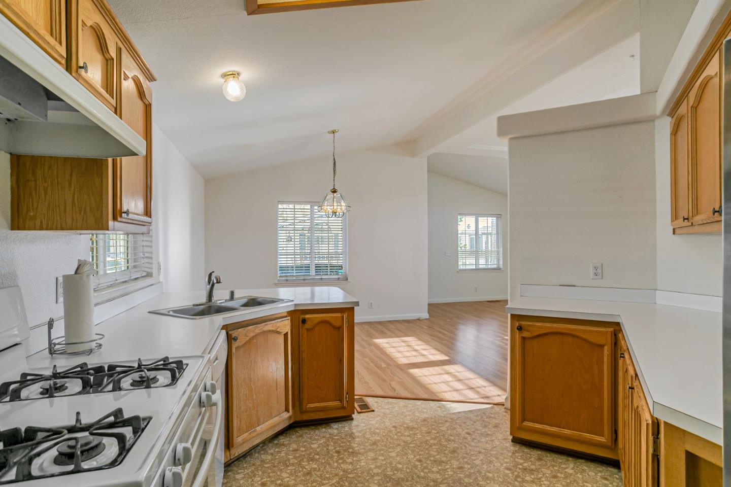 195 Blossom Hill Road #152 152